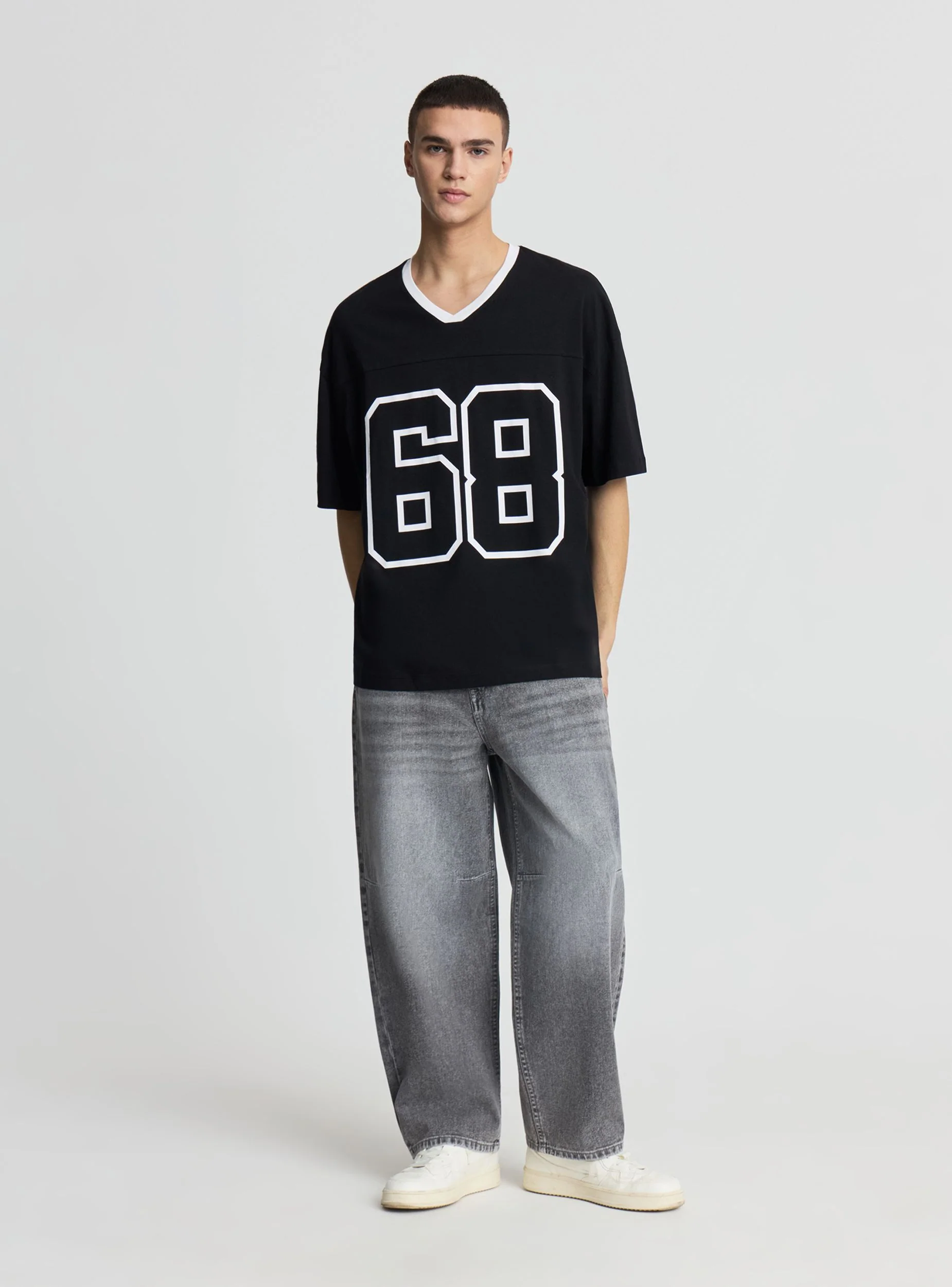 T-shirt boxy fit con numero - Image 2