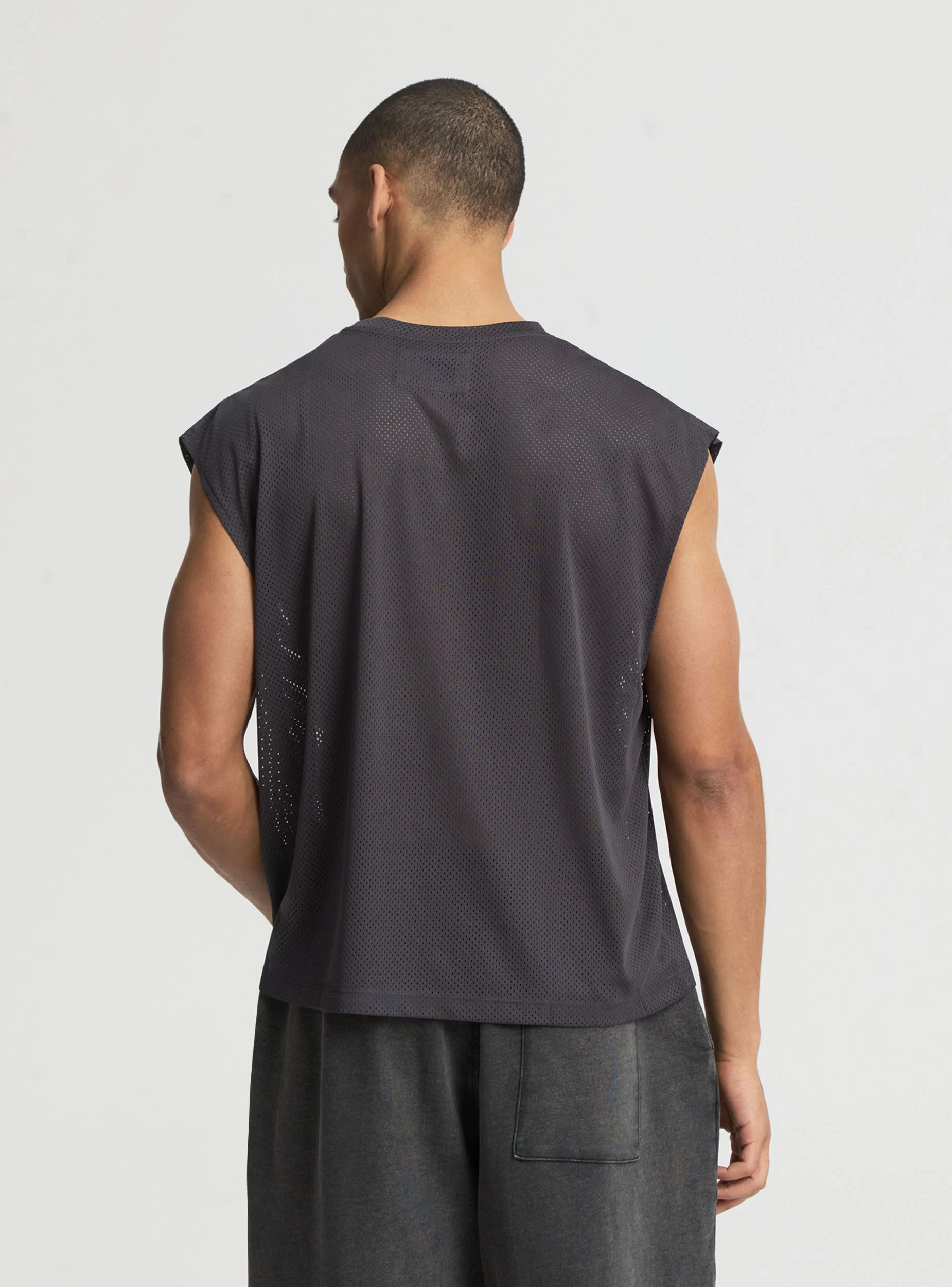 T-shirt boxy smanicata in rete con stampa college - Image 3