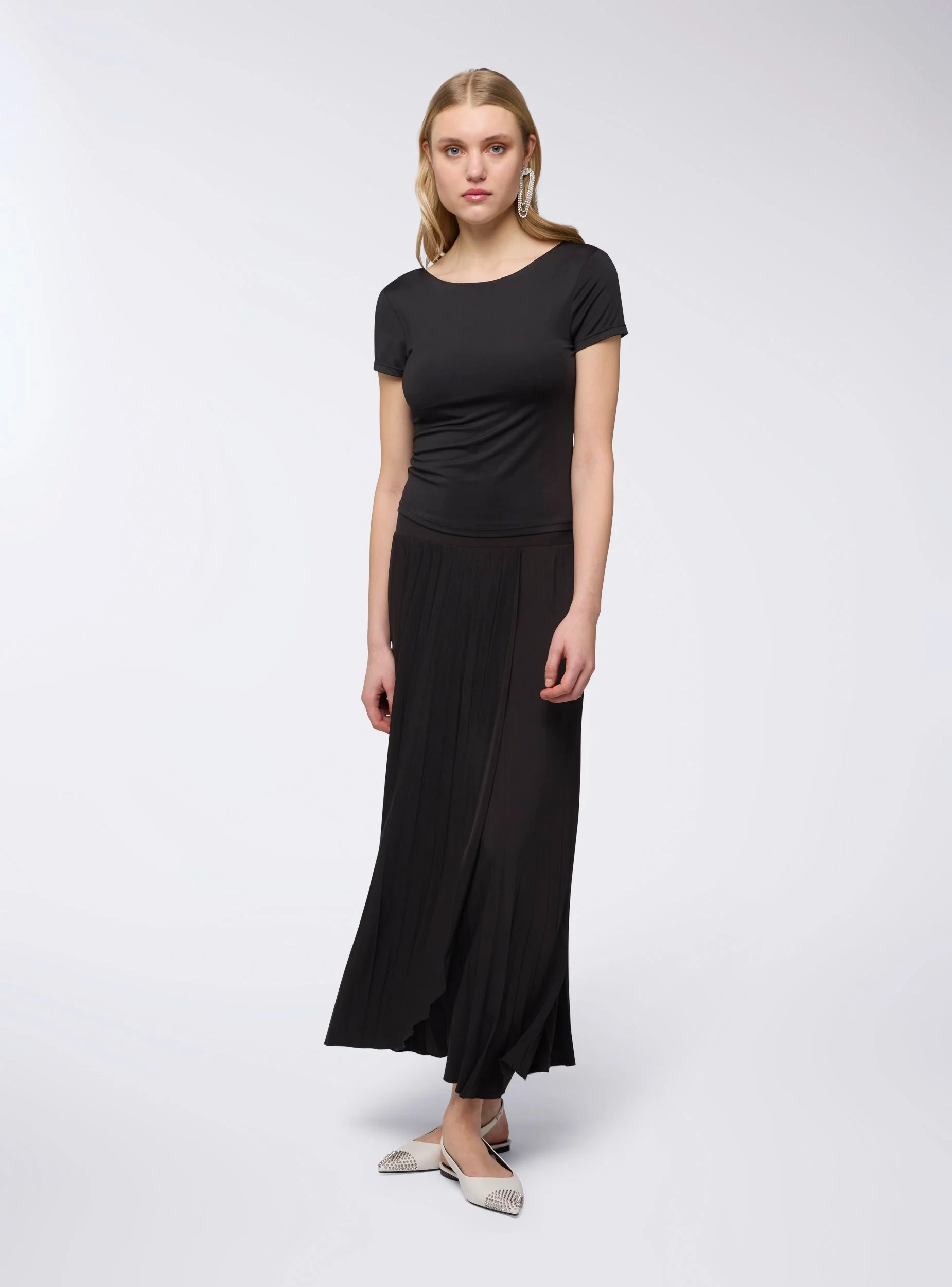 T-shirt con coppe interne - Image 2