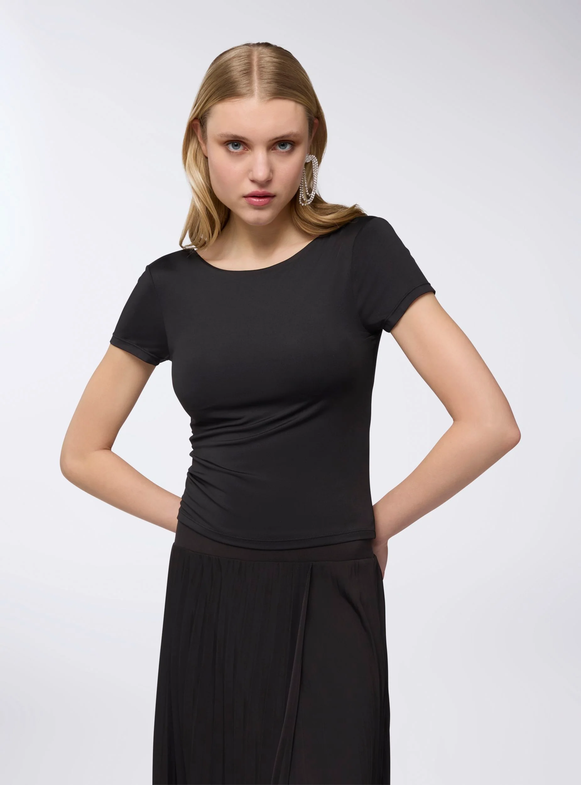 T-shirt con coppe interne - Image 4
