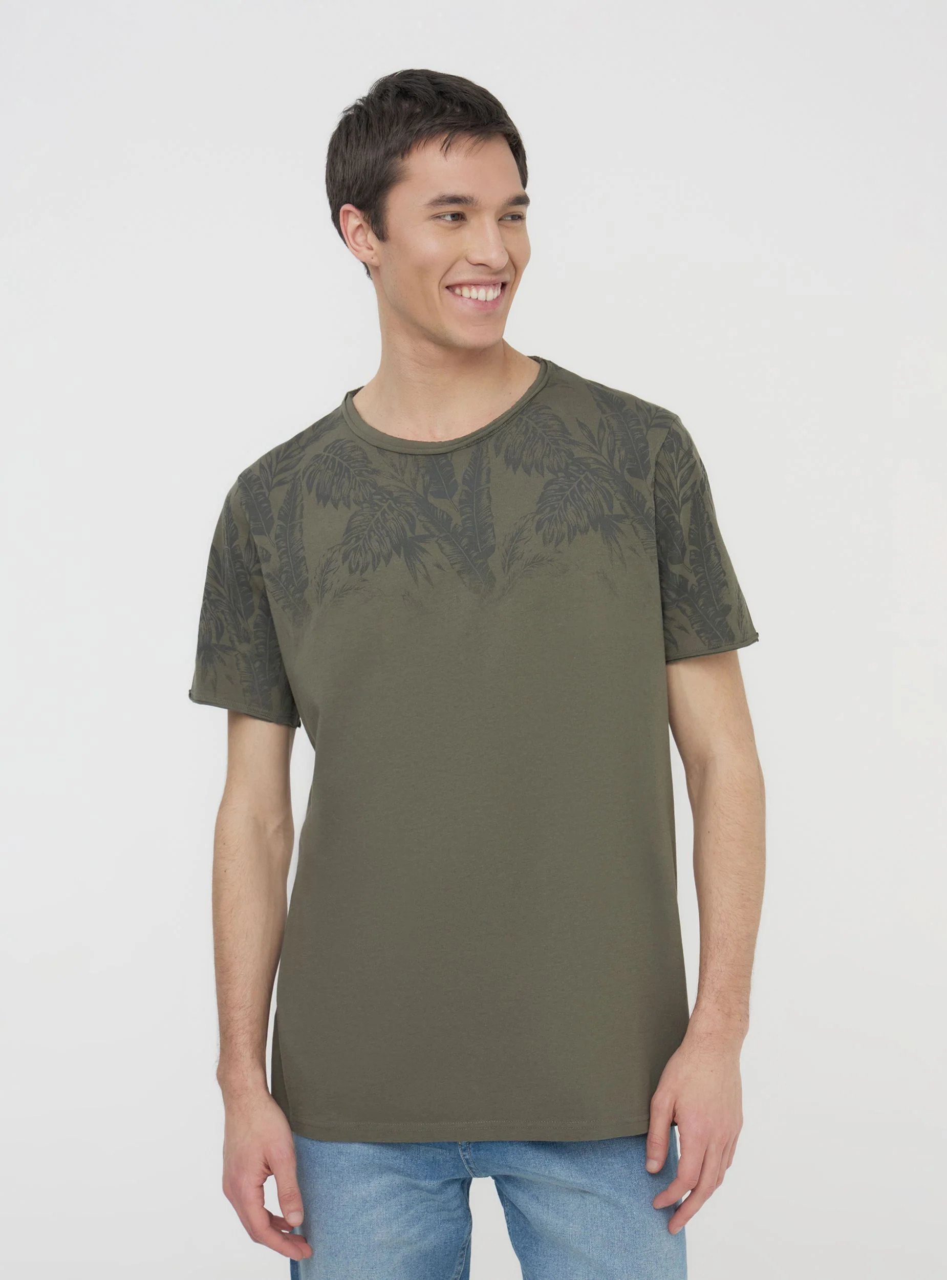 T-shirt con fantasia palme sulle spalle - Image 2