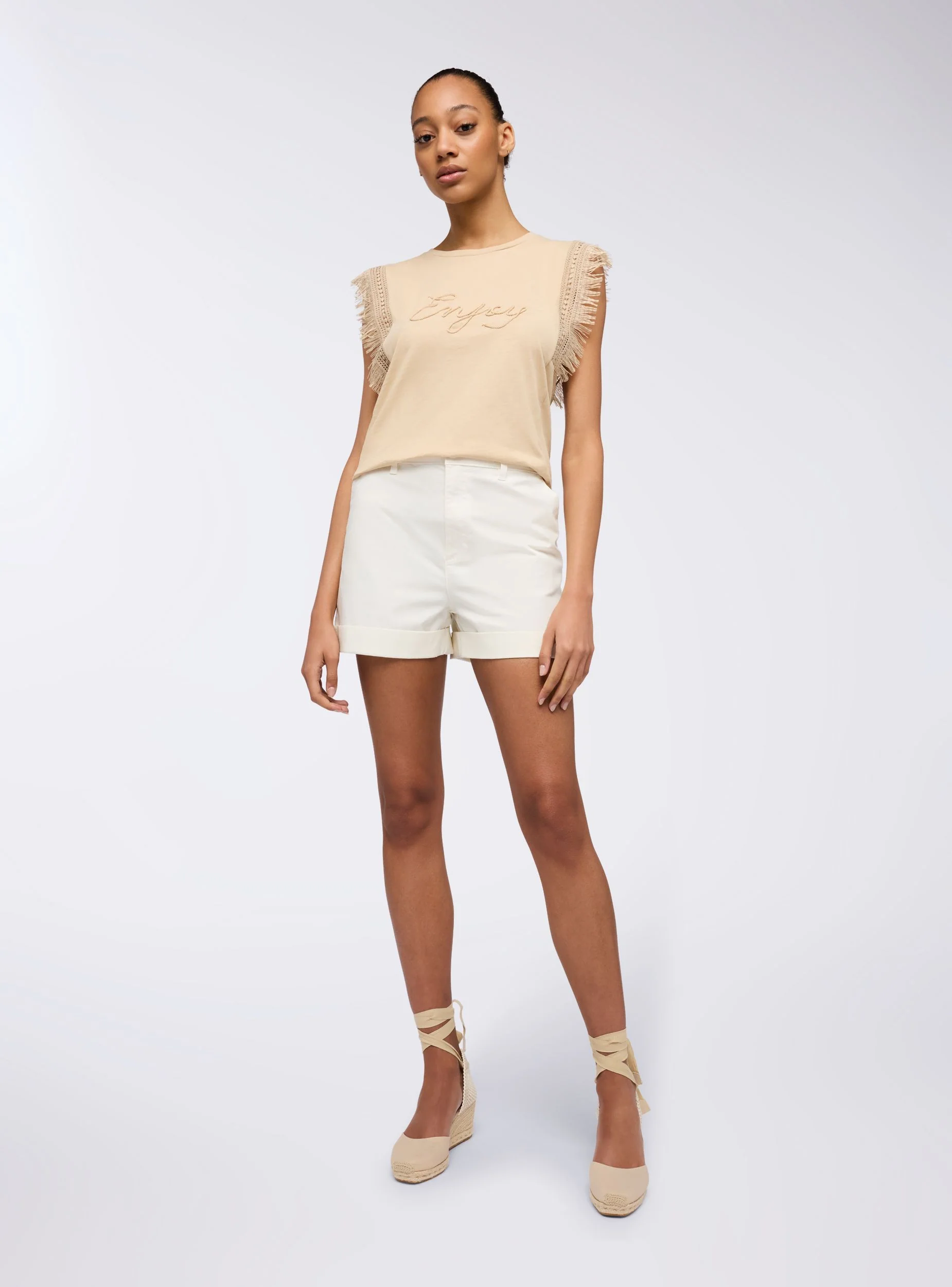 T-shirt con frange e scritta - Image 2