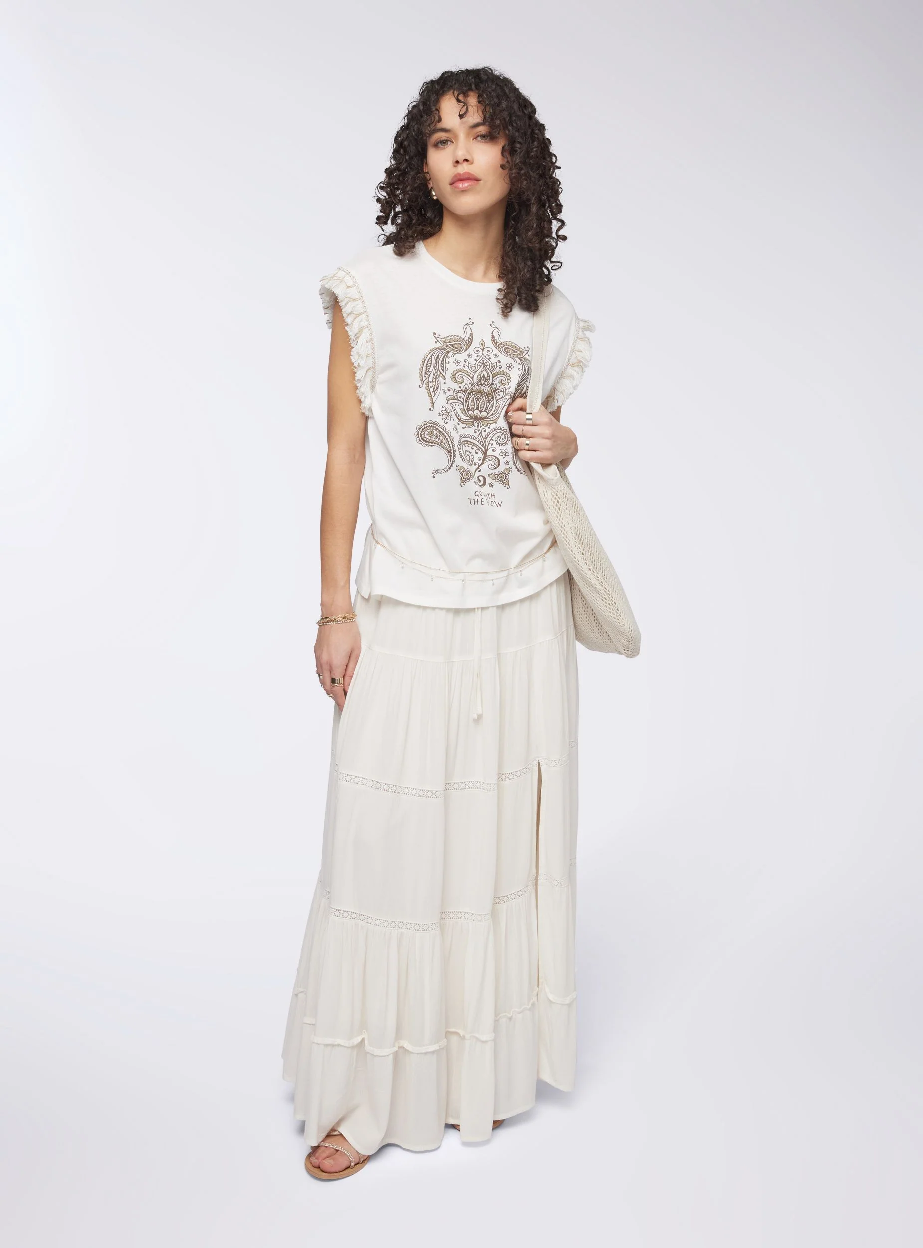 T-shirt con frange e stampa etnica - Image 2