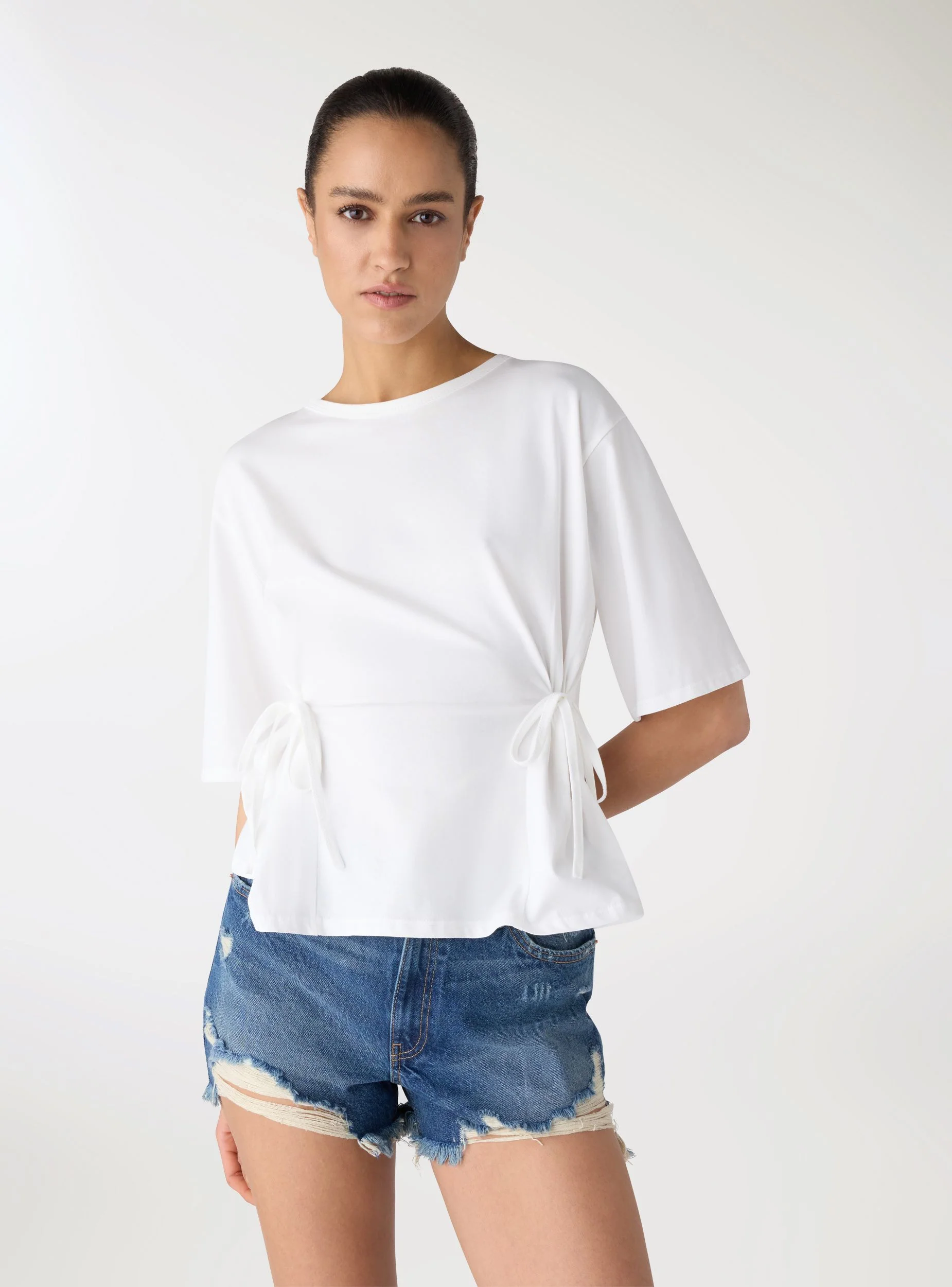 T-shirt con laccetti laterali - Image 3