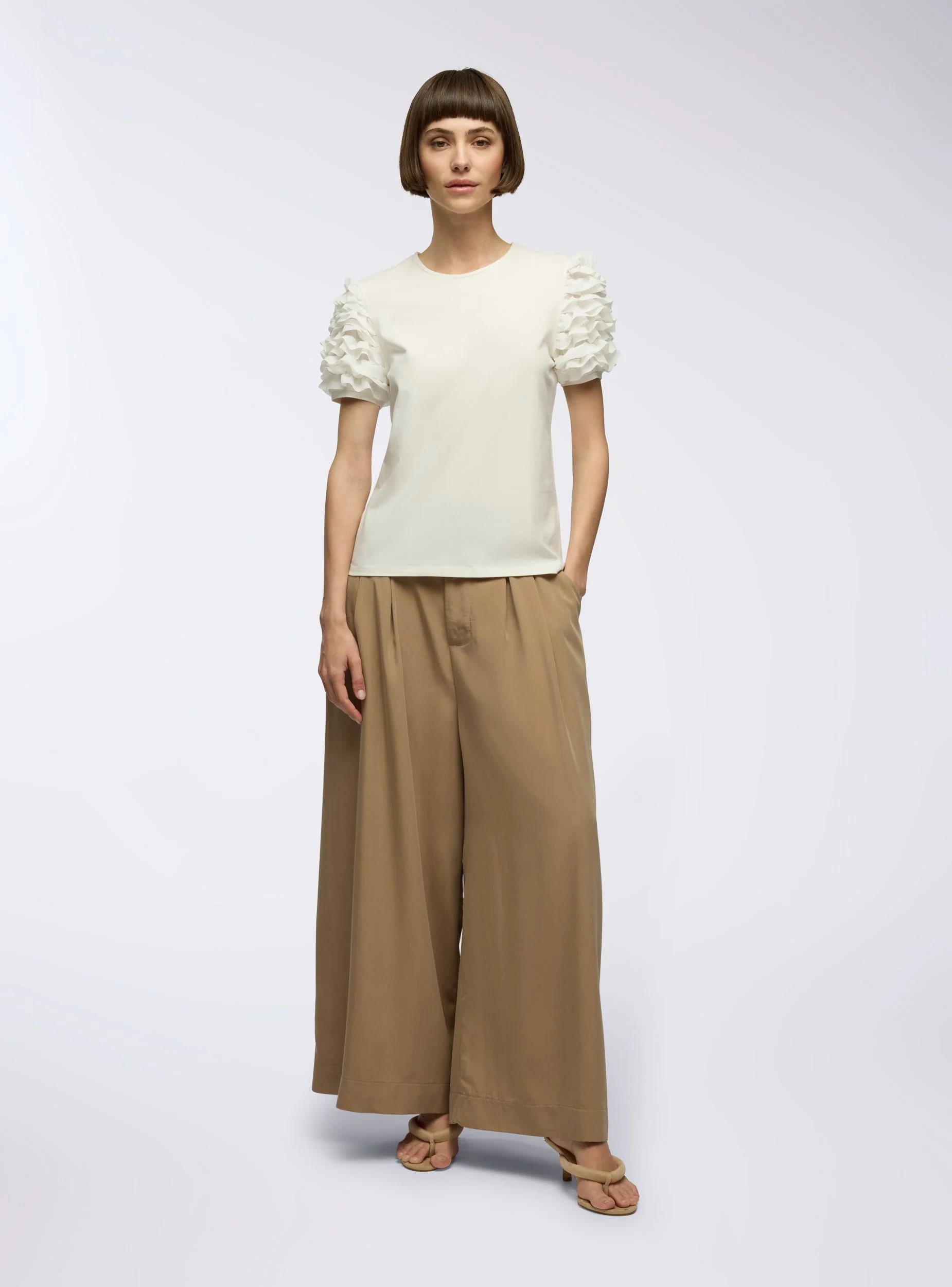 T-shirt con maniche a balze - Image 4