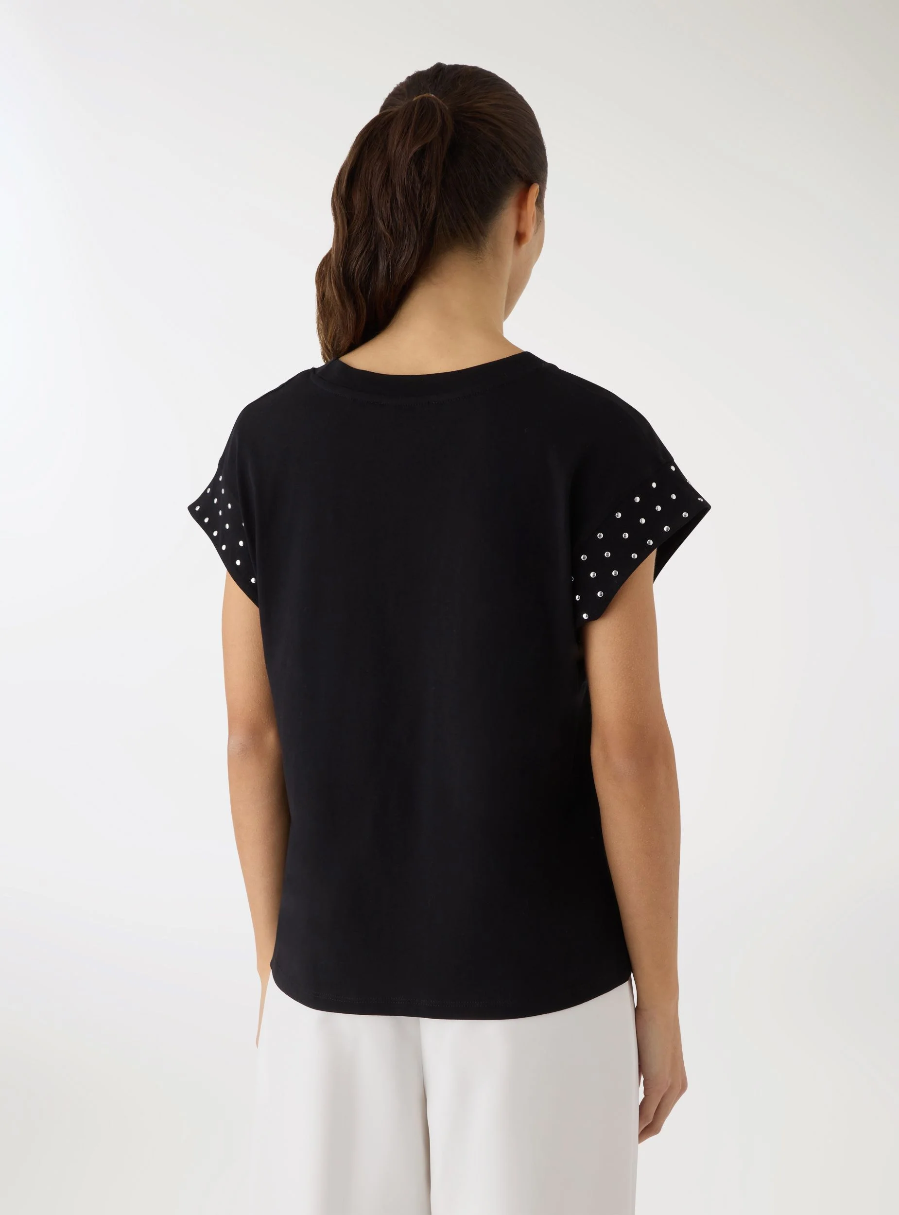 T-shirt con maniche con borchie - Image 2