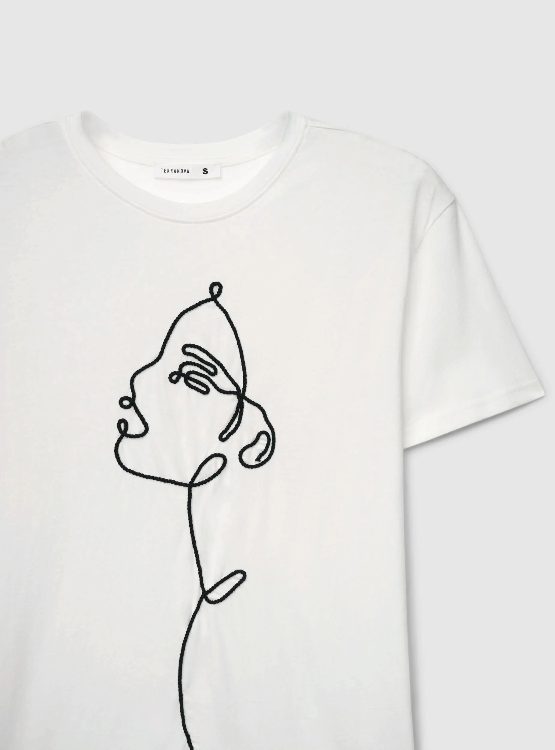 T-shirt con ricamo volto - Image 6