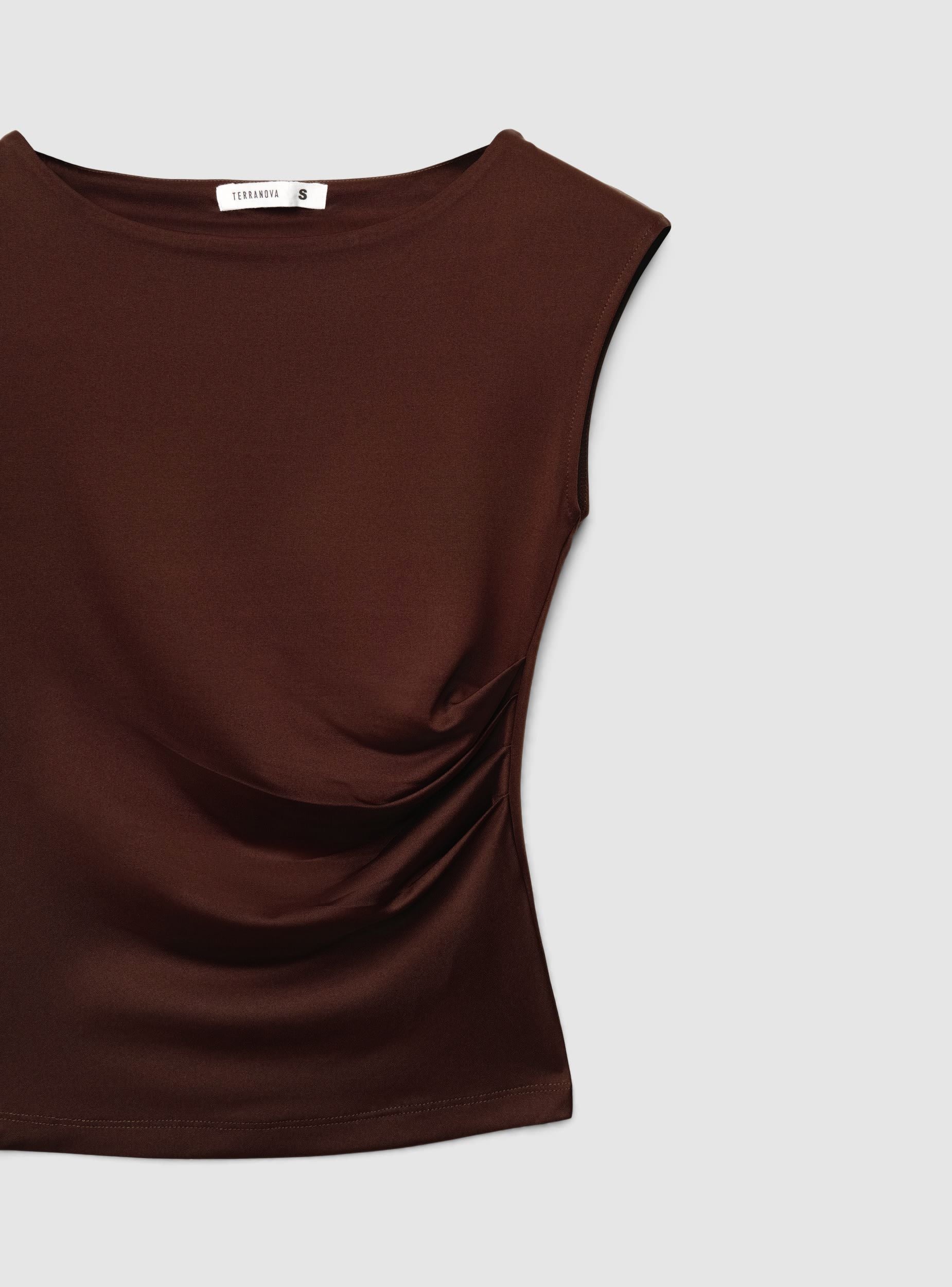 T-shirt con scollo a barchetta e arriccio laterale - Image 6