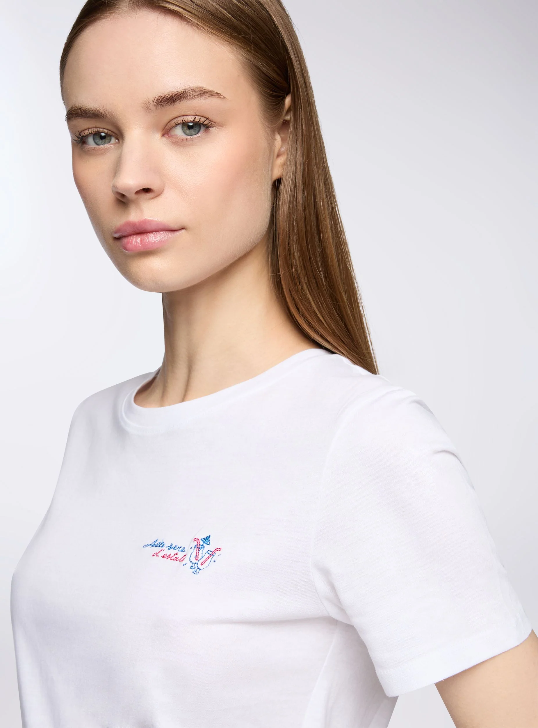 T-shirt con scritta divertente ricamata - Image 3
