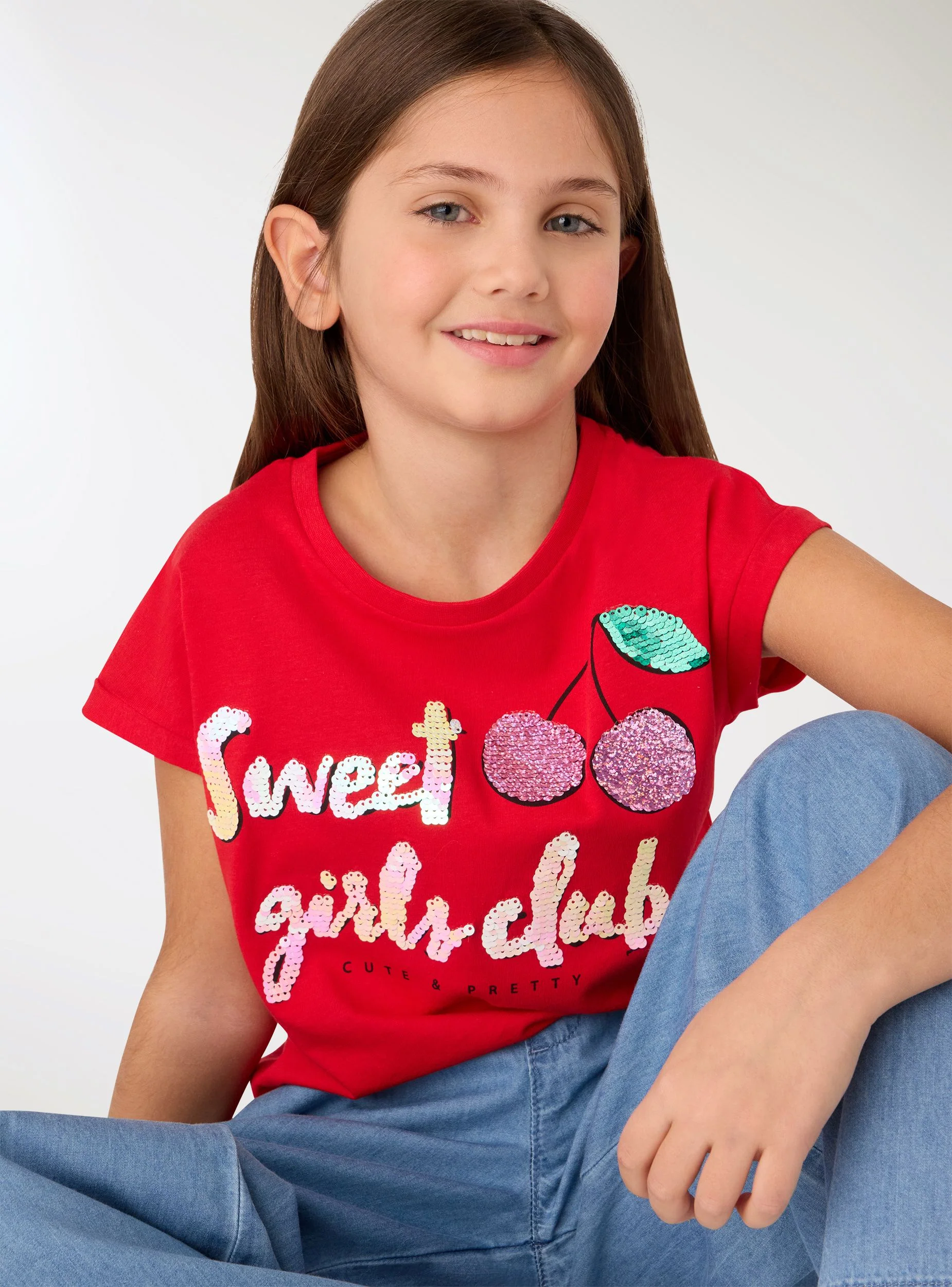 T-shirt con scritta e ciliegie in paillettes - Image 4