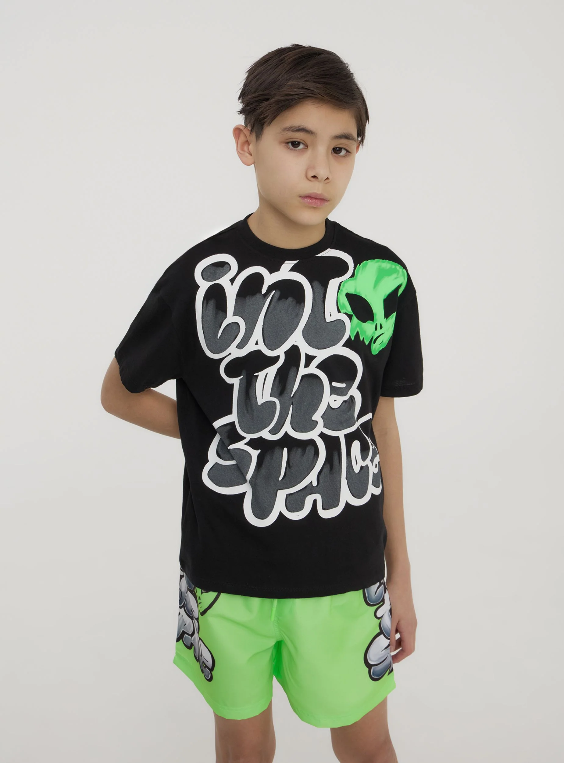T-shirt con scritta e stampa alieno - Image 7