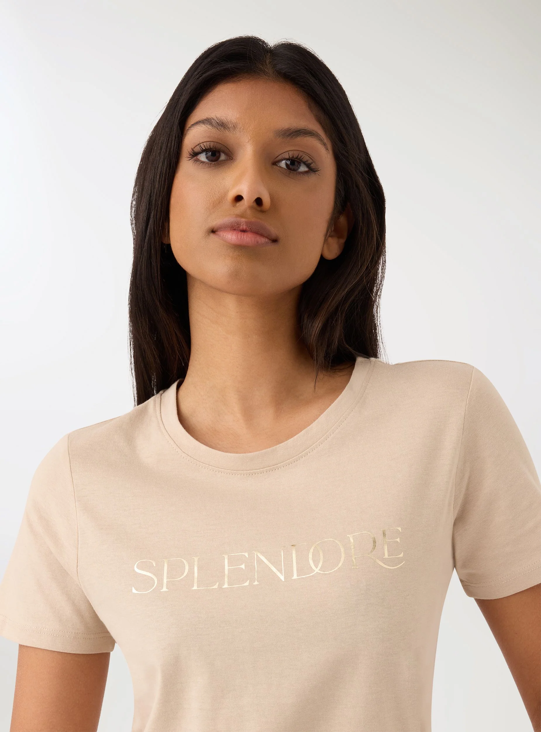T-shirt con scritta laminata - Image 4