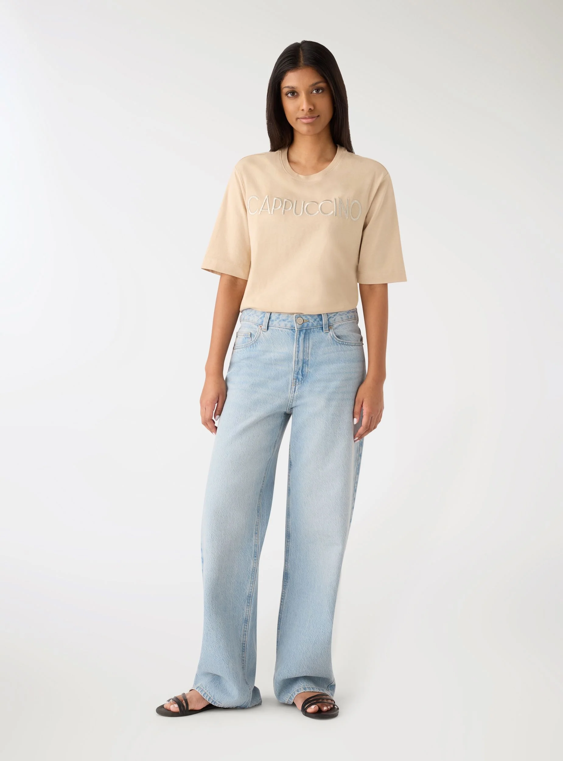 T-shirt con scritta ricamata - Image 3