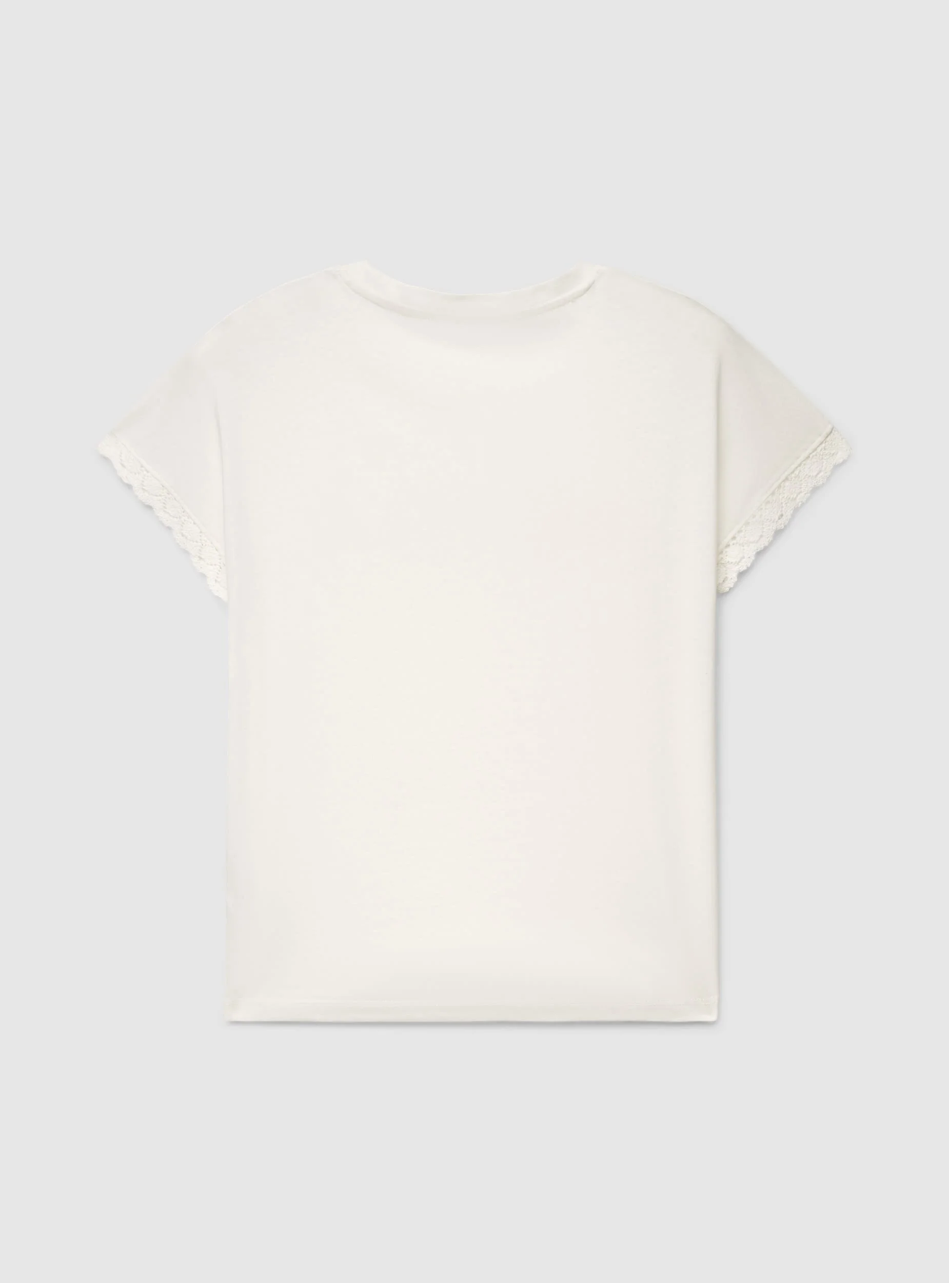 T-shirt con scritta traforata e bordo macramè - Image 6