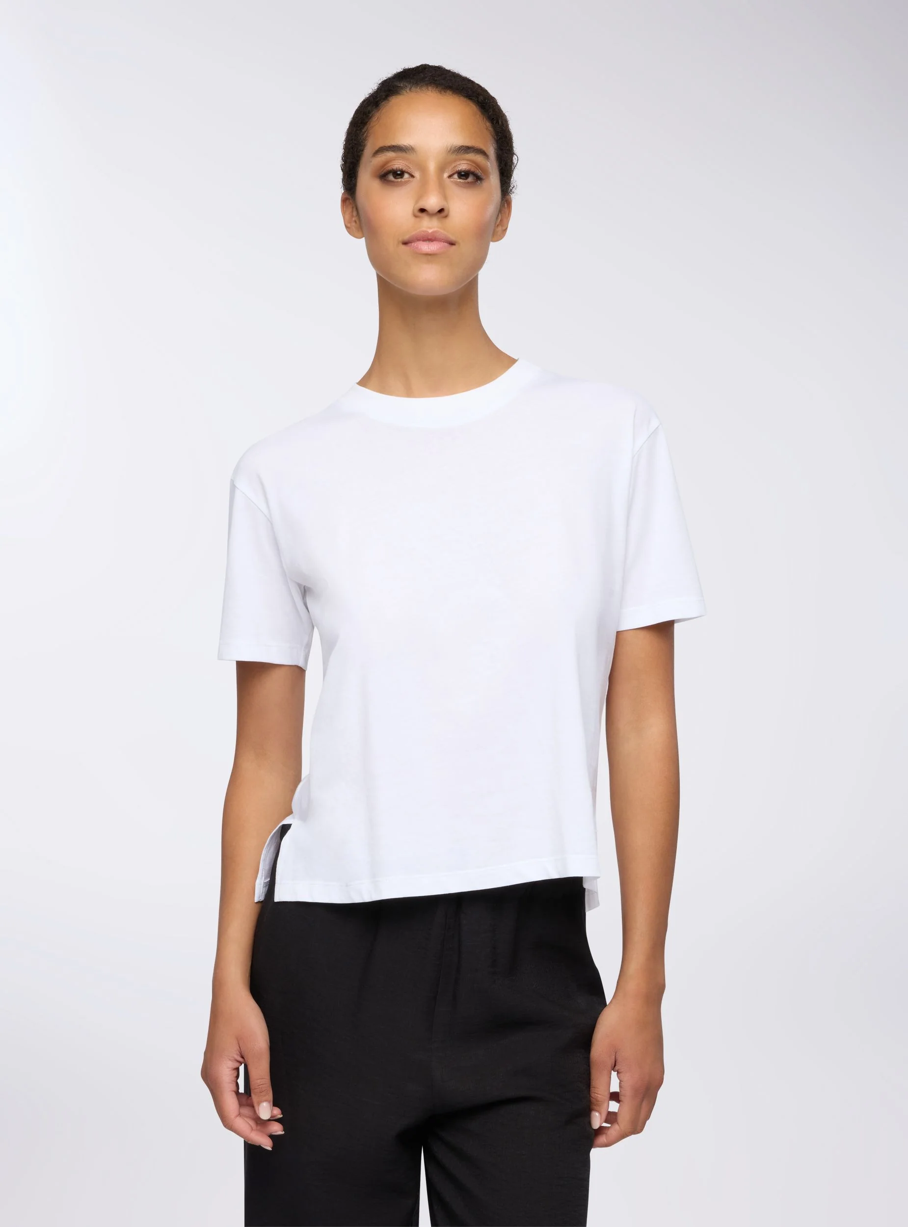 T-shirt con spacchi - Image 3