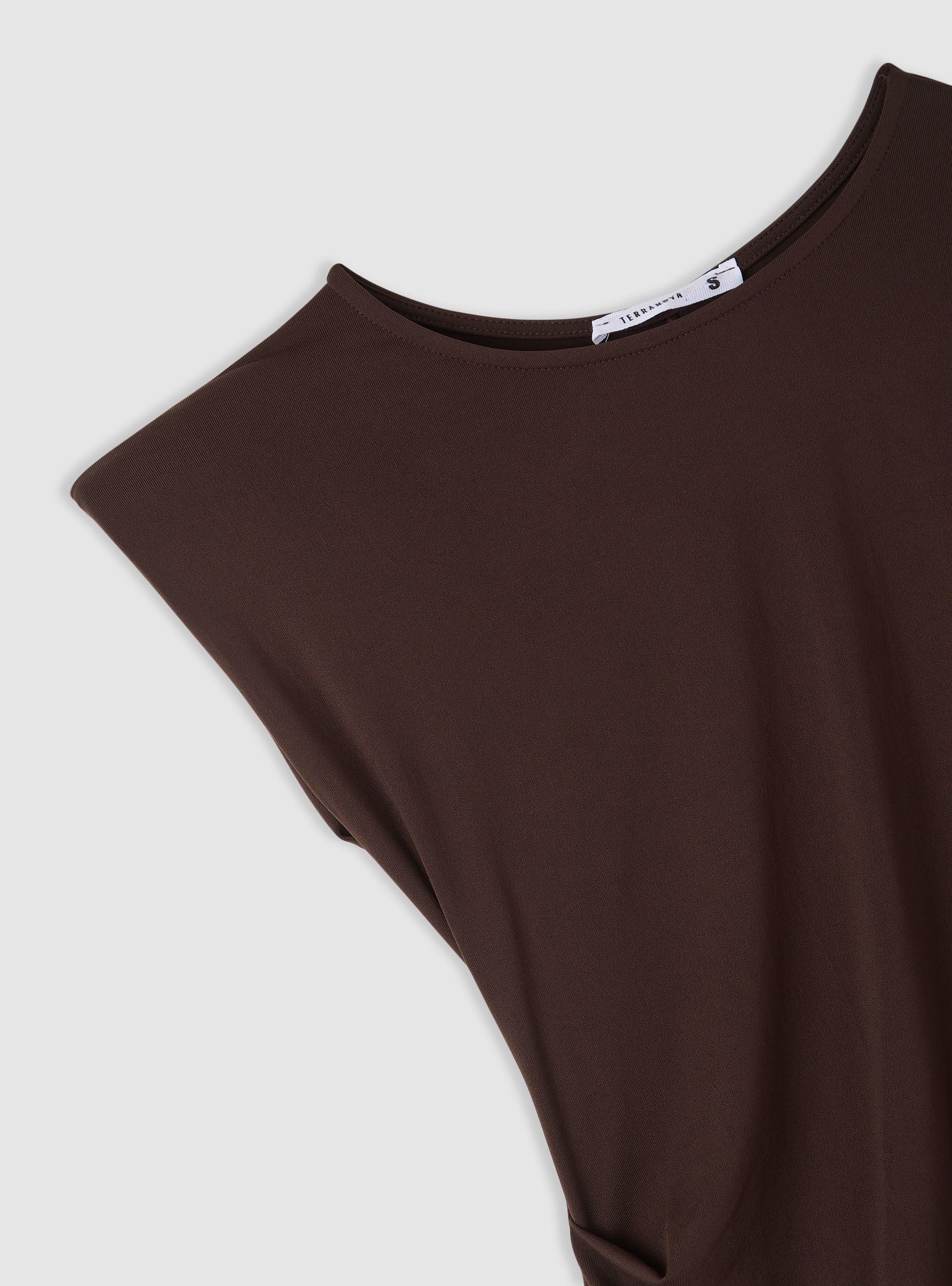 T-shirt con spalla asimmetrica e schiena scoperta - Image 7