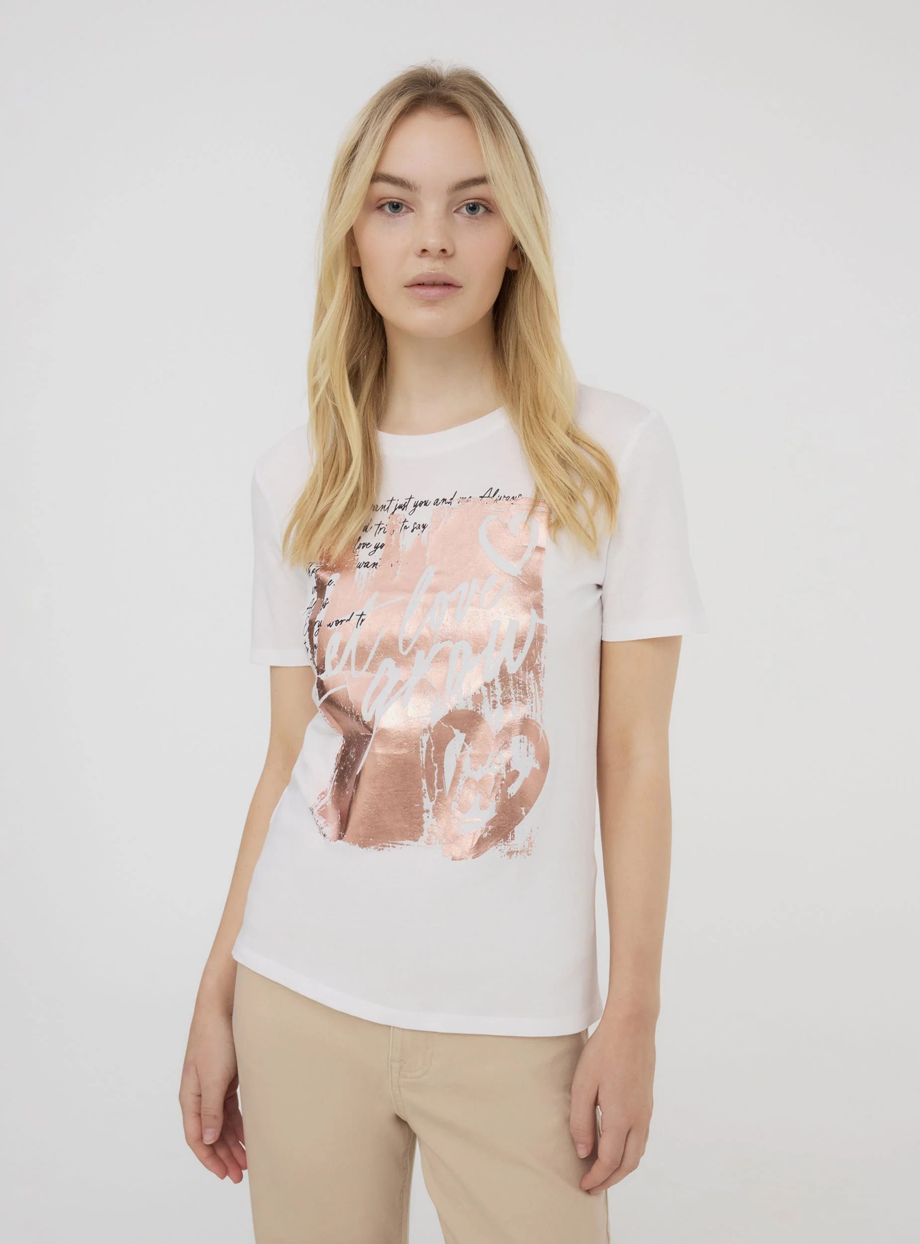 T-shirt con stampa a fantasia laminata - Image 2
