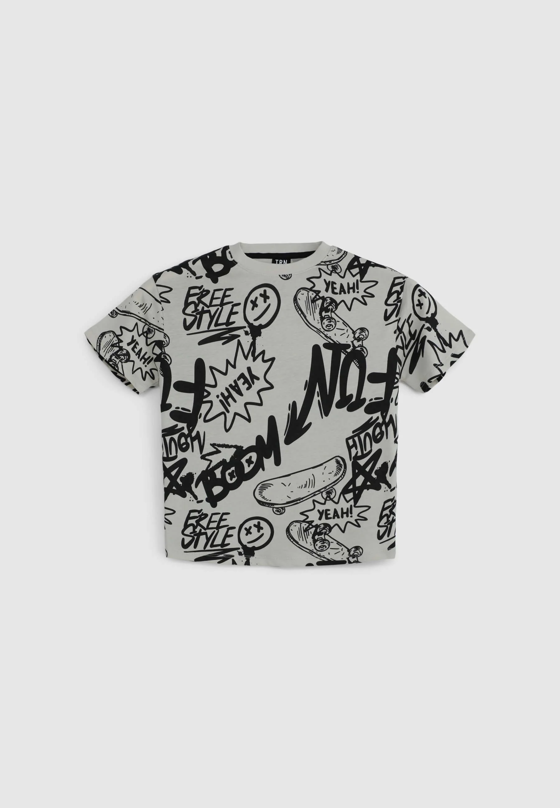 T-shirt con stampa all-over graffiti - Image 6