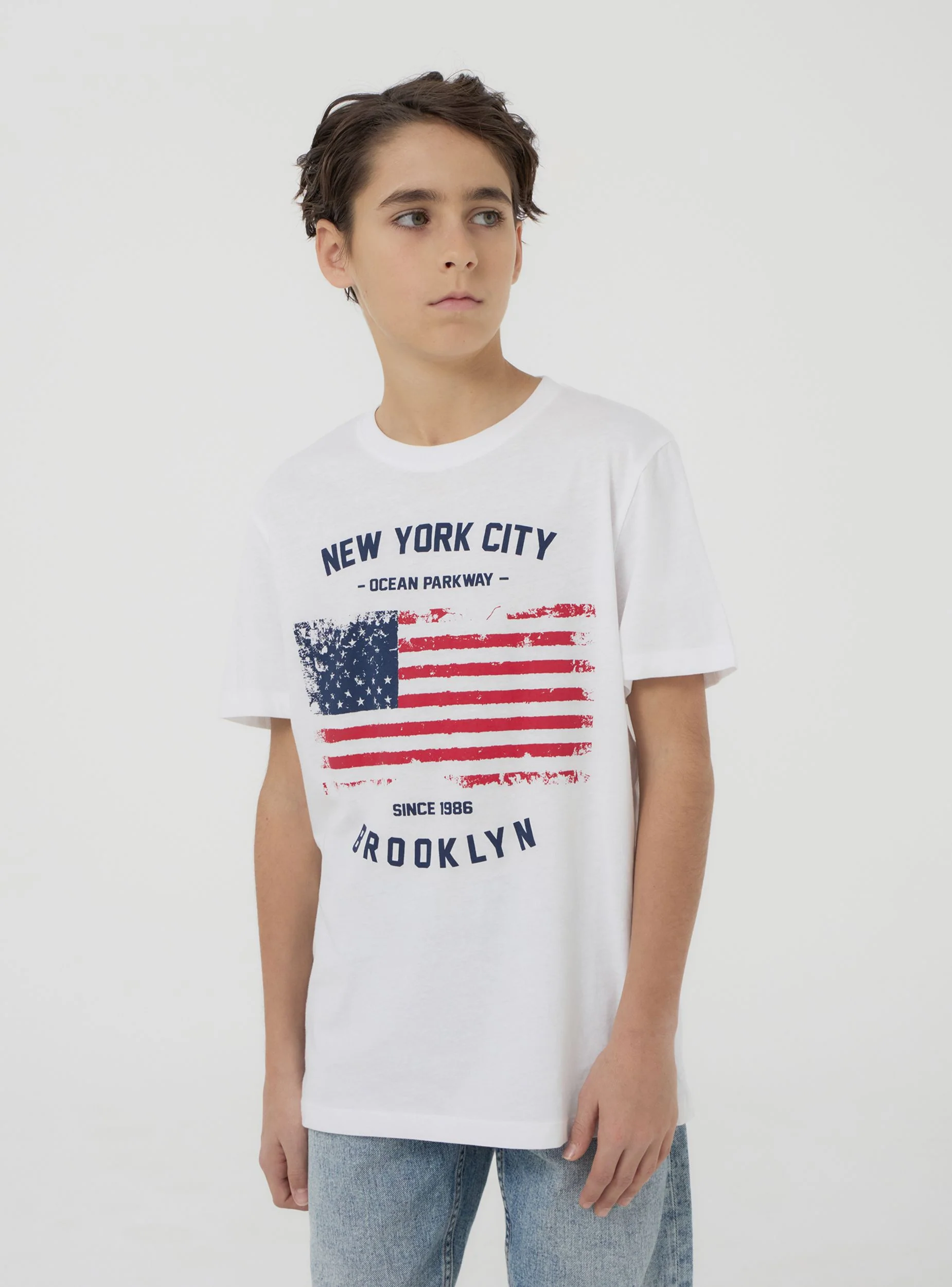 T-shirt con stampa bandiera - Image 3