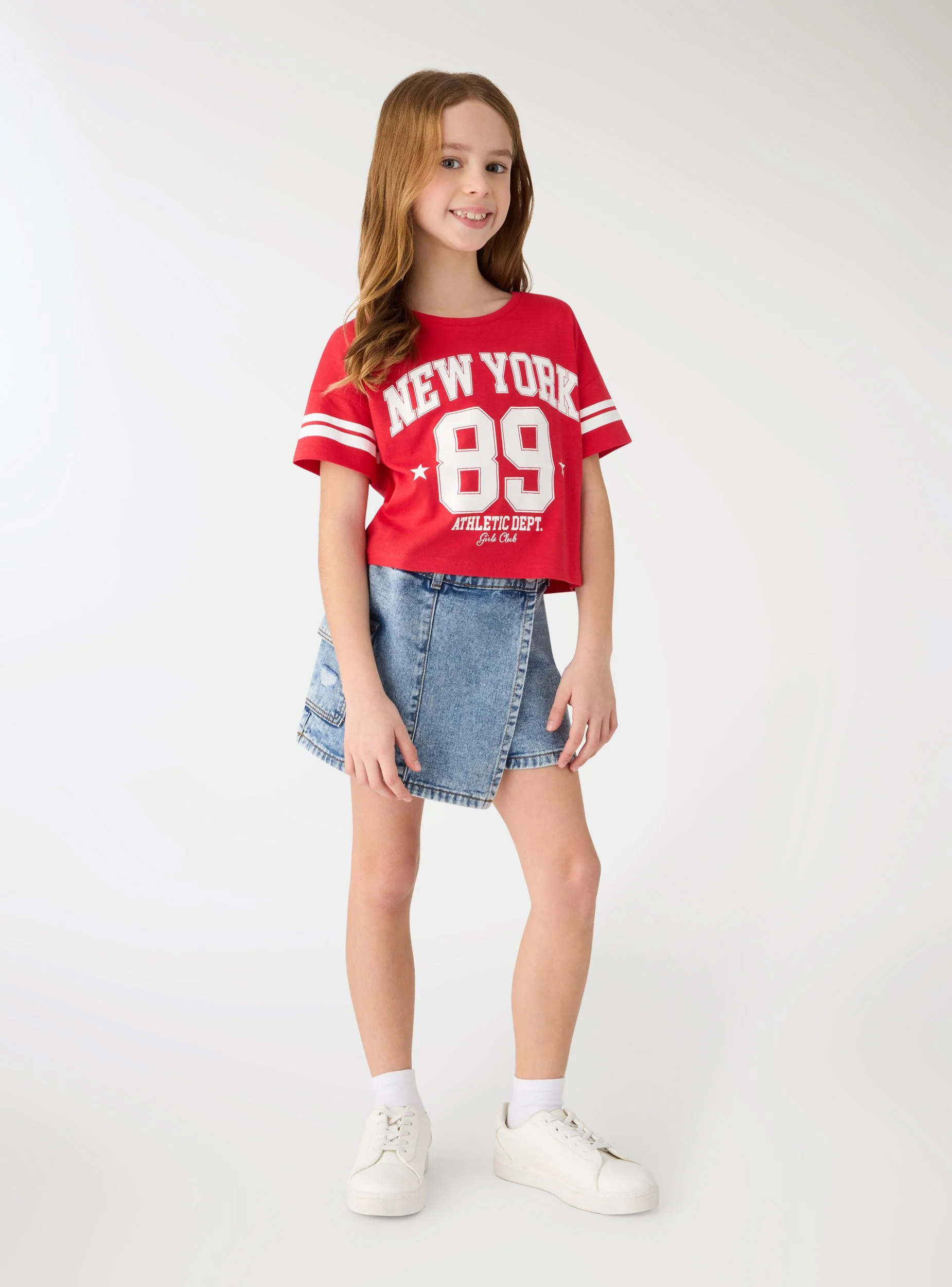 T-shirt con stampa college - Image 3
