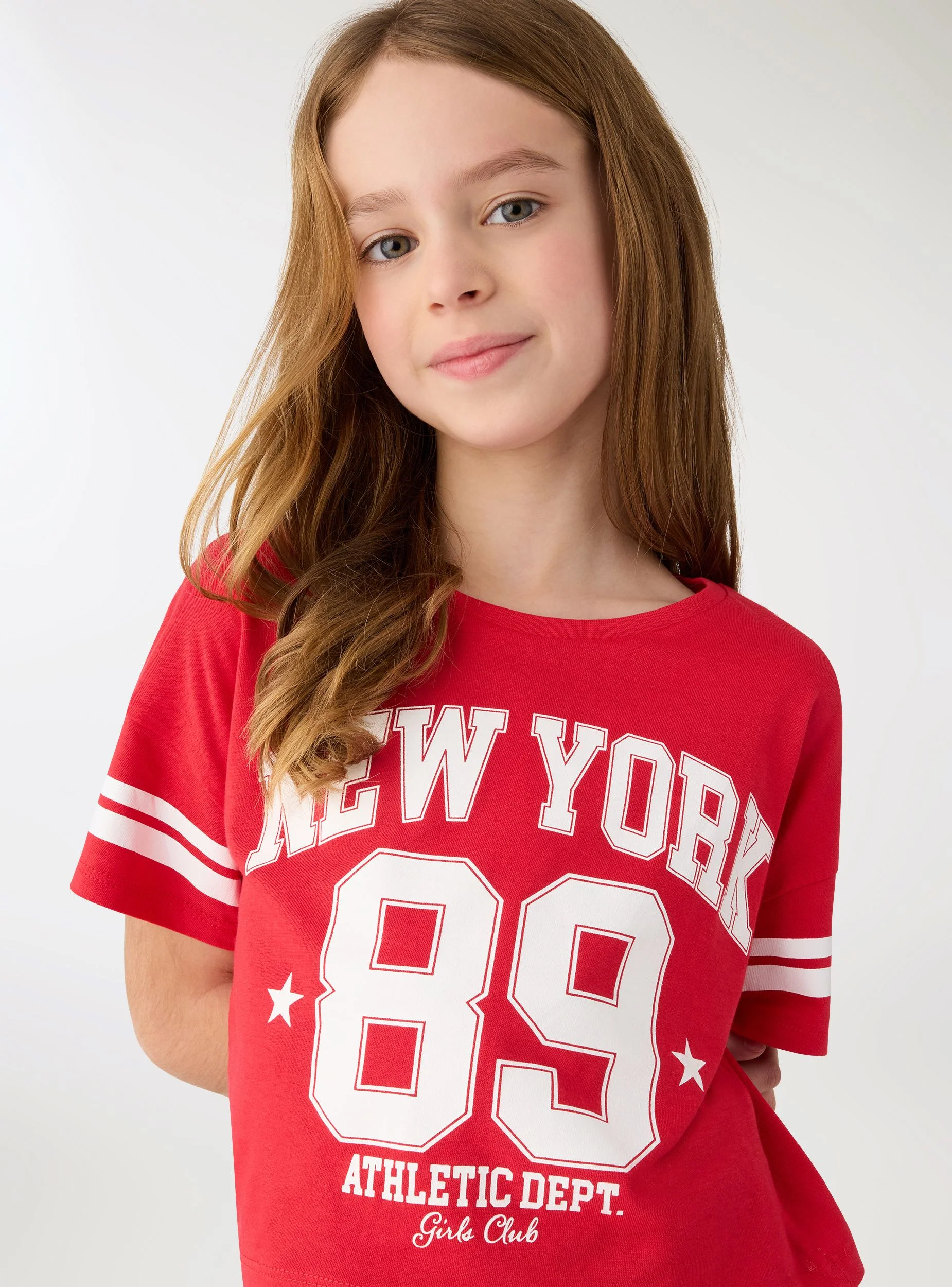 T-shirt con stampa college - Image 7