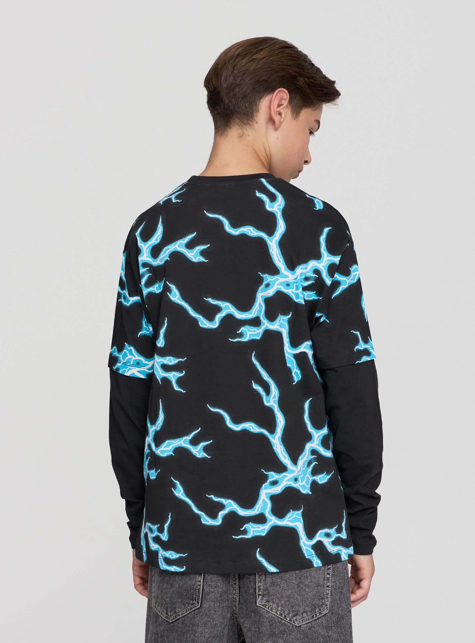 T-shirt con stampa fulmini - Image 2
