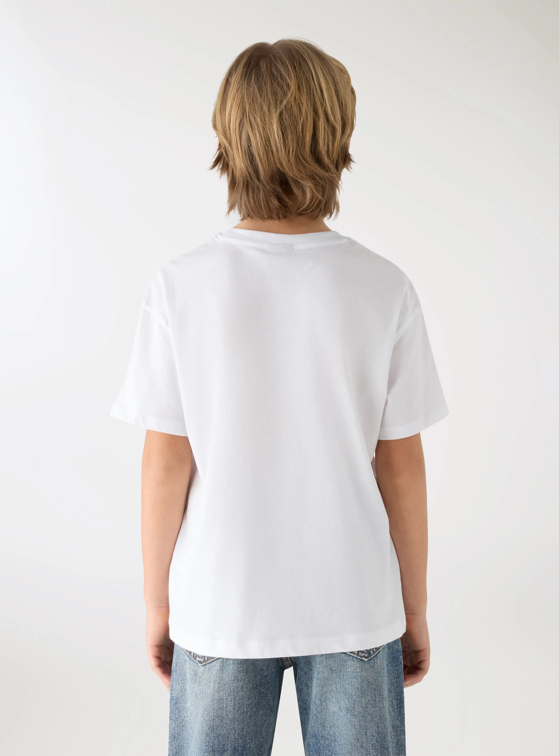 T-shirt con stampa graffiti e fiamme - Image 3