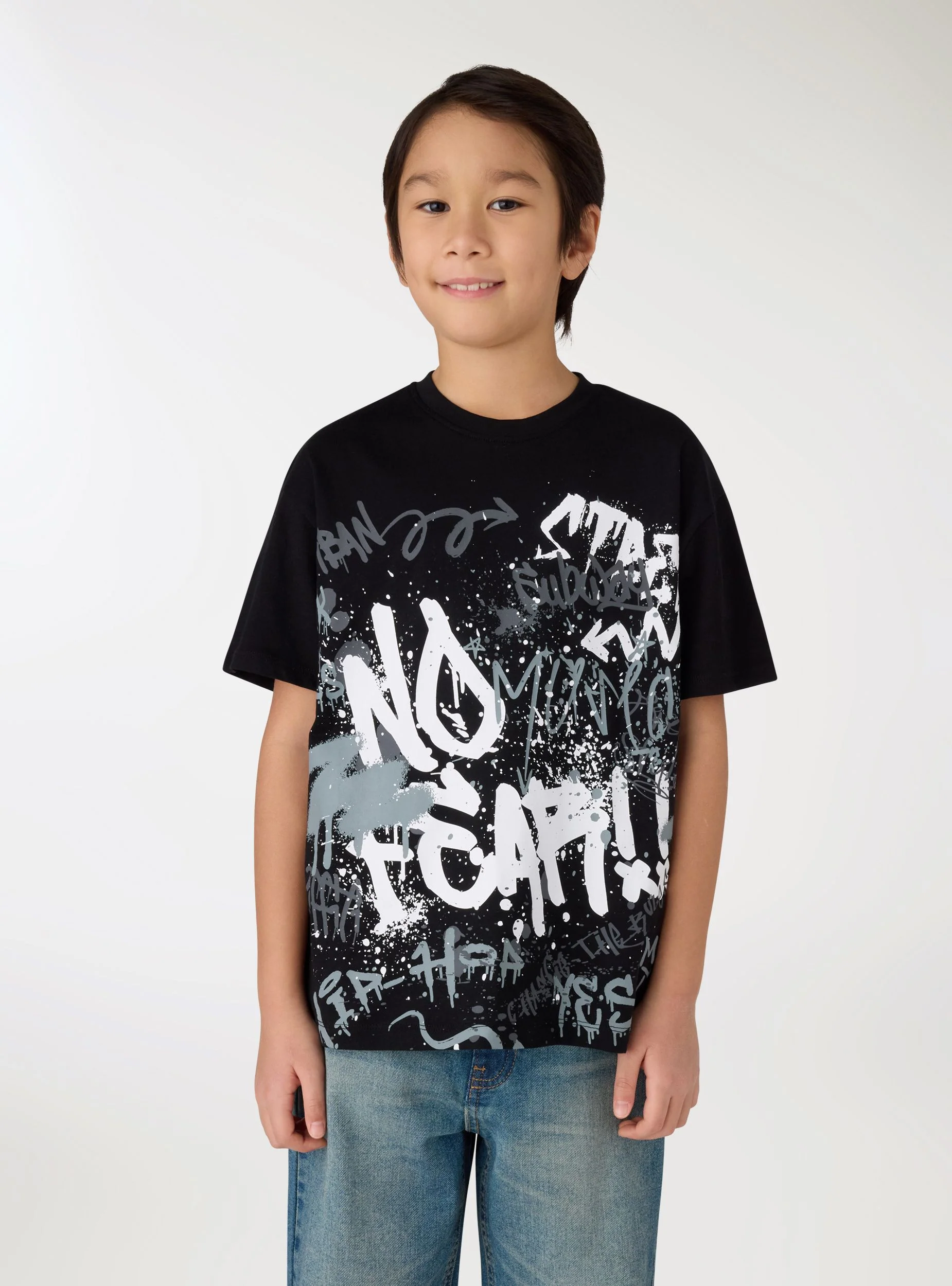 T-shirt con stampa graffiti - Image 3
