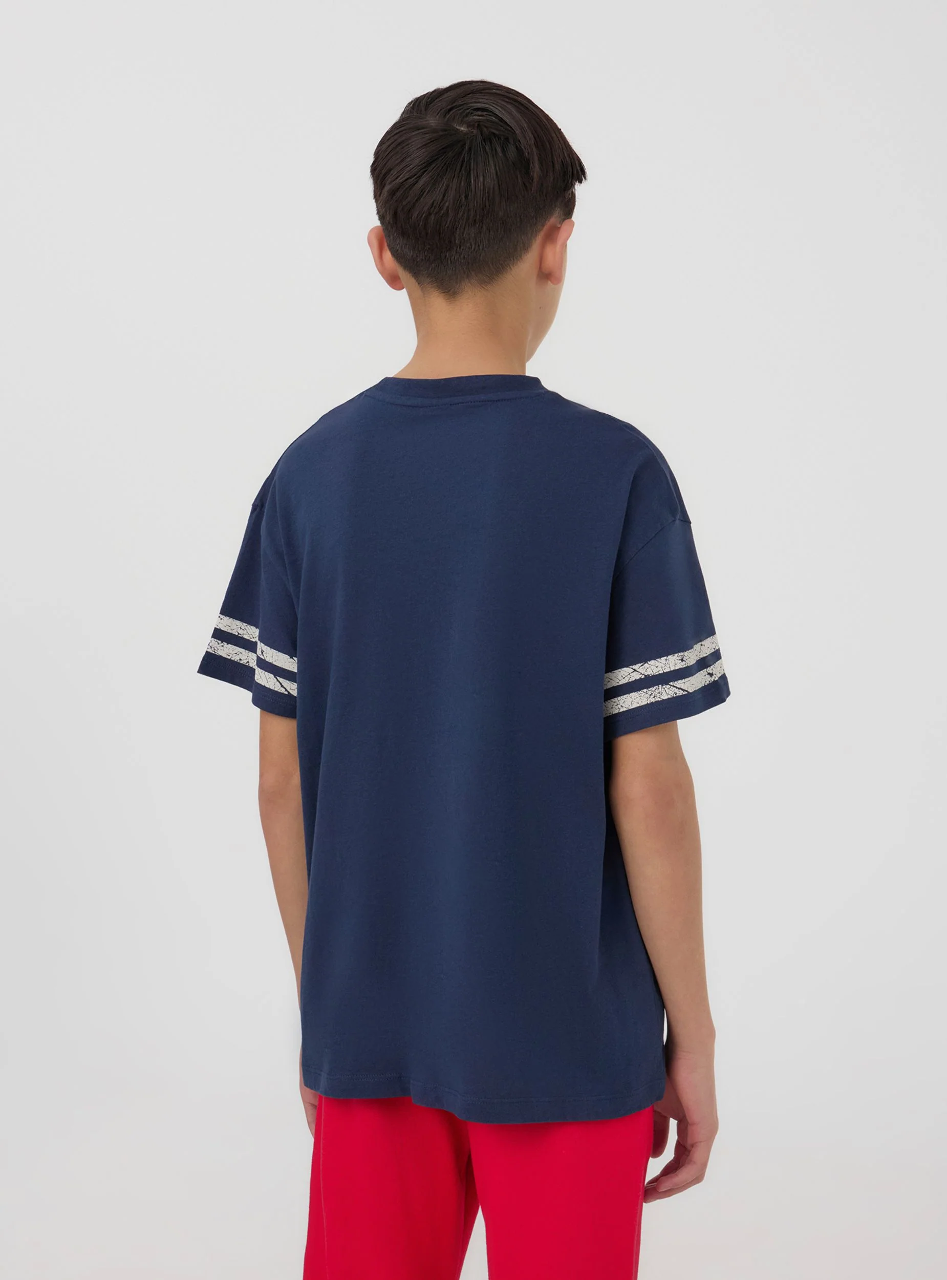 T-shirt con stampa sport e bande - Image 3