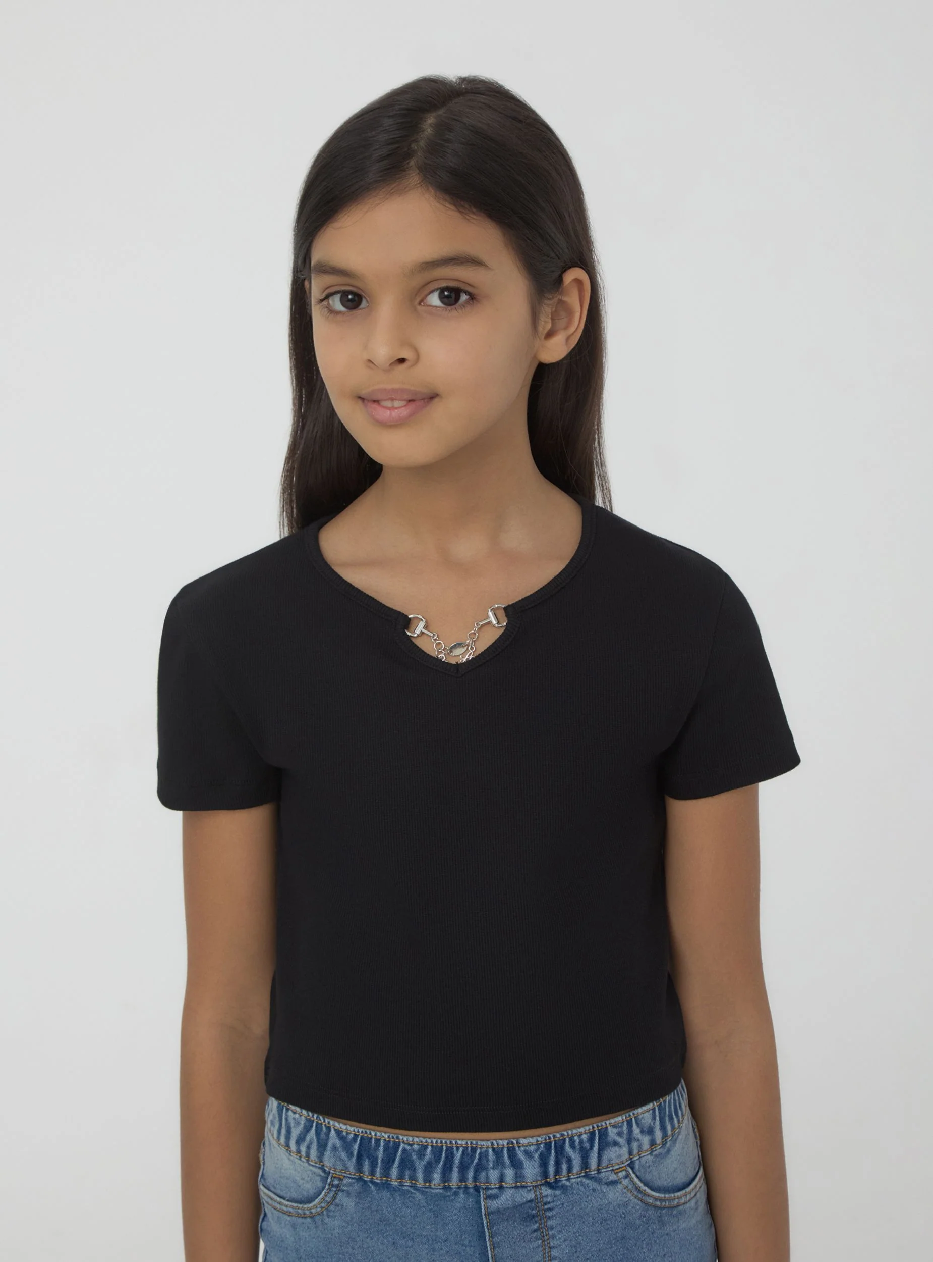 T-shirt crop a costine con applicazione - Image 2