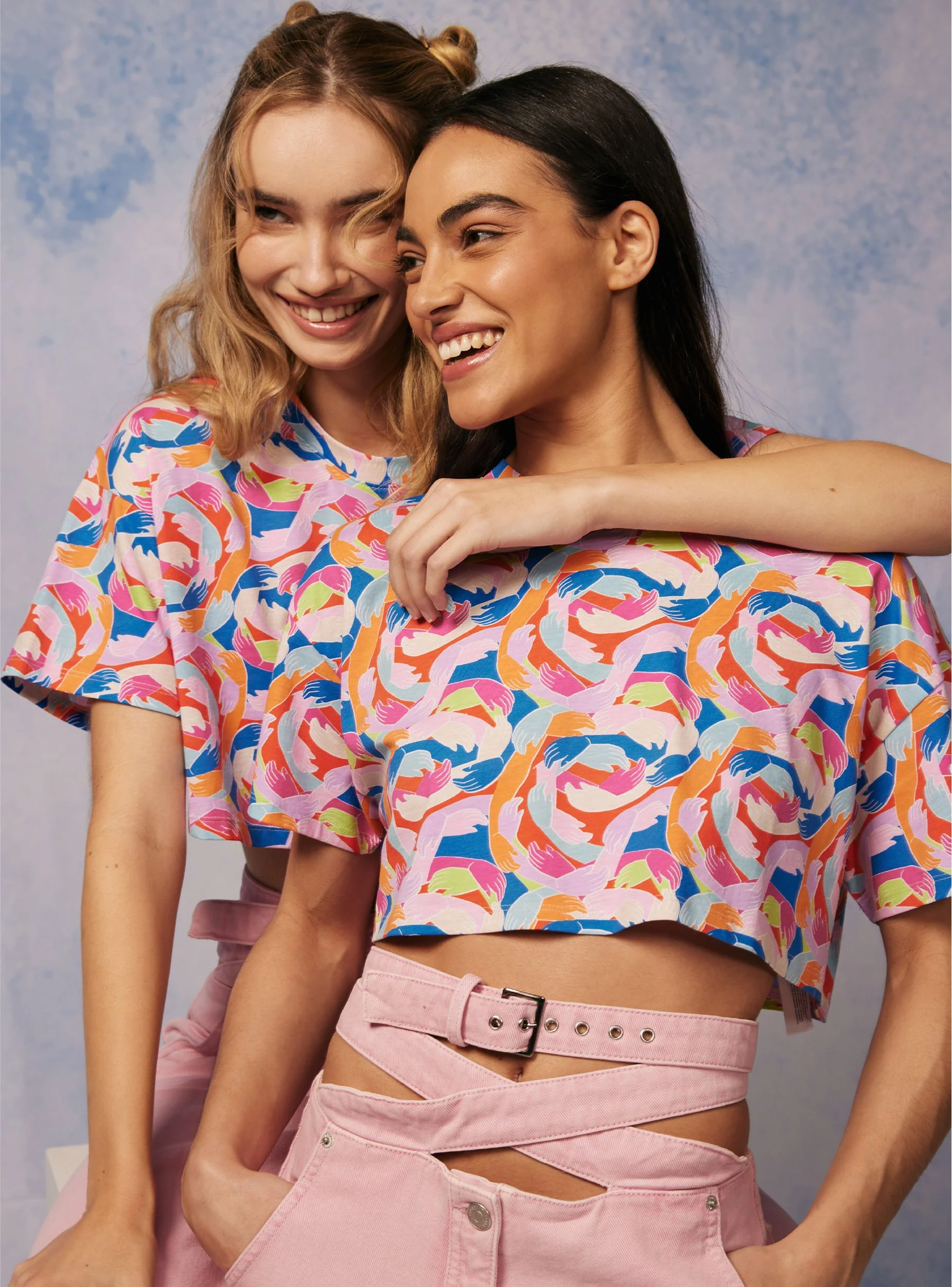 T-shirt crop a fantasia abbraccio TRNPOPLAB - Image 7