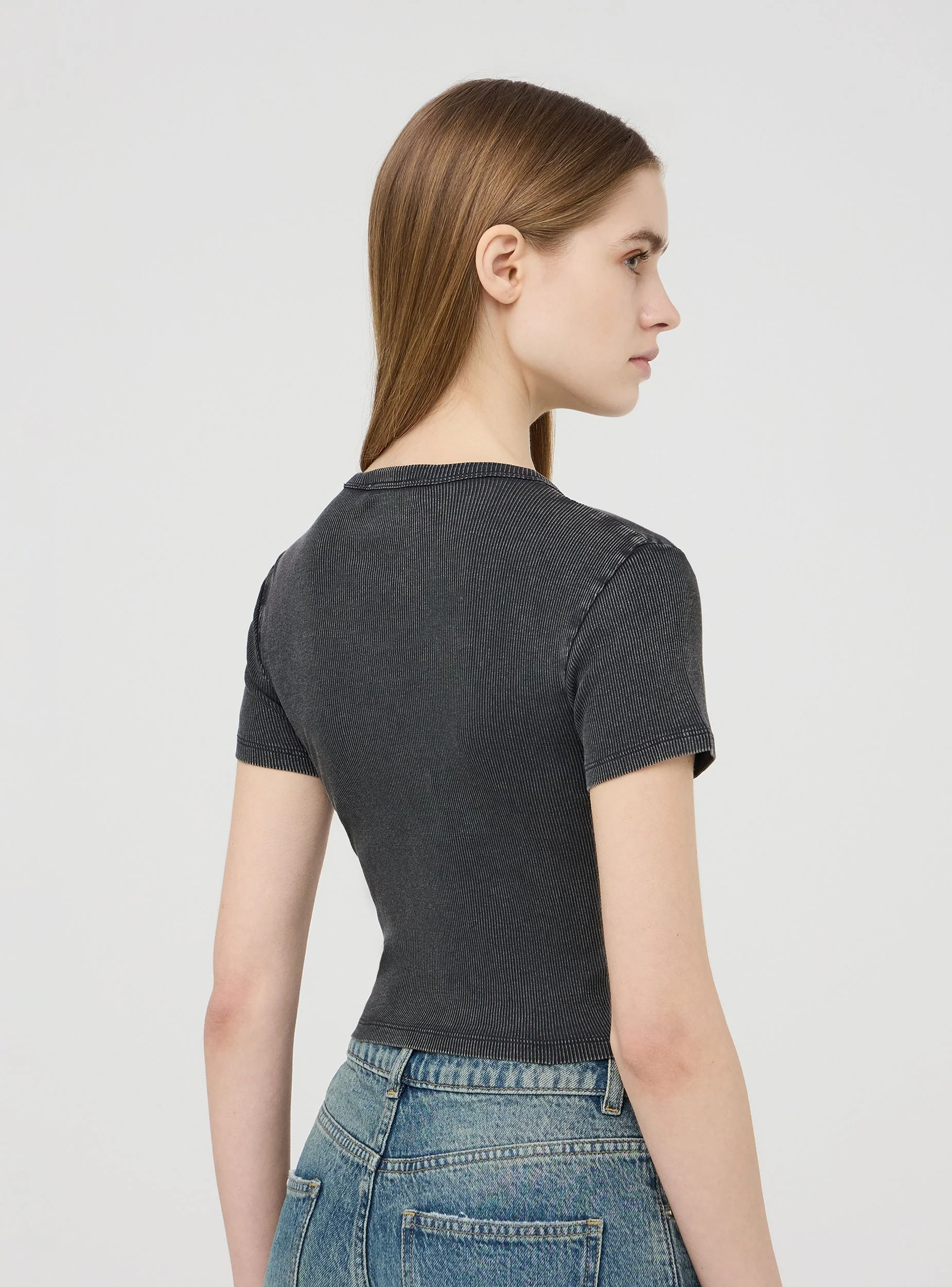 T-shirt crop aderente garment-dyed - Image 2