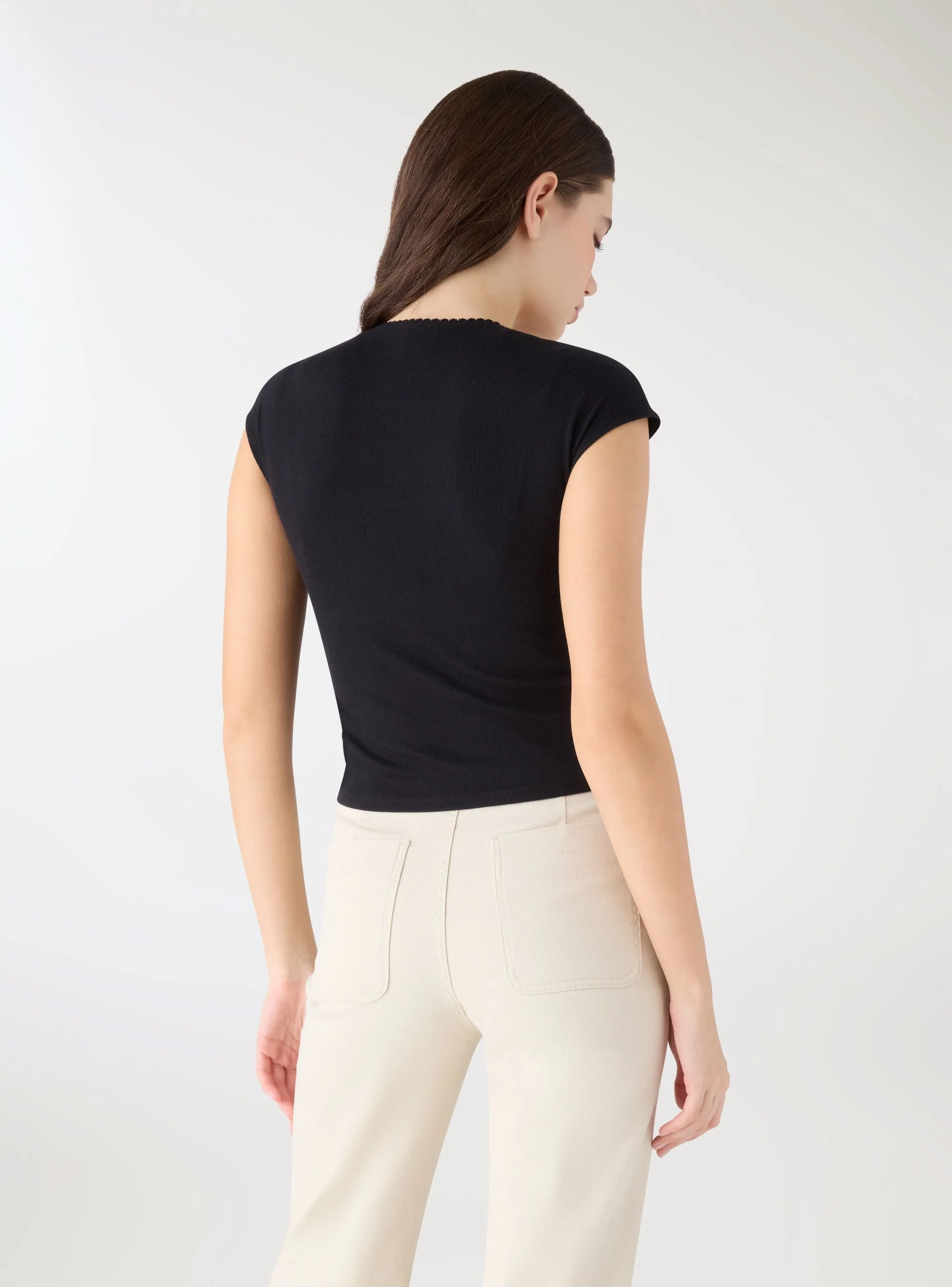 T-shirt crop con scollo a cuore e arricciatura - Image 3