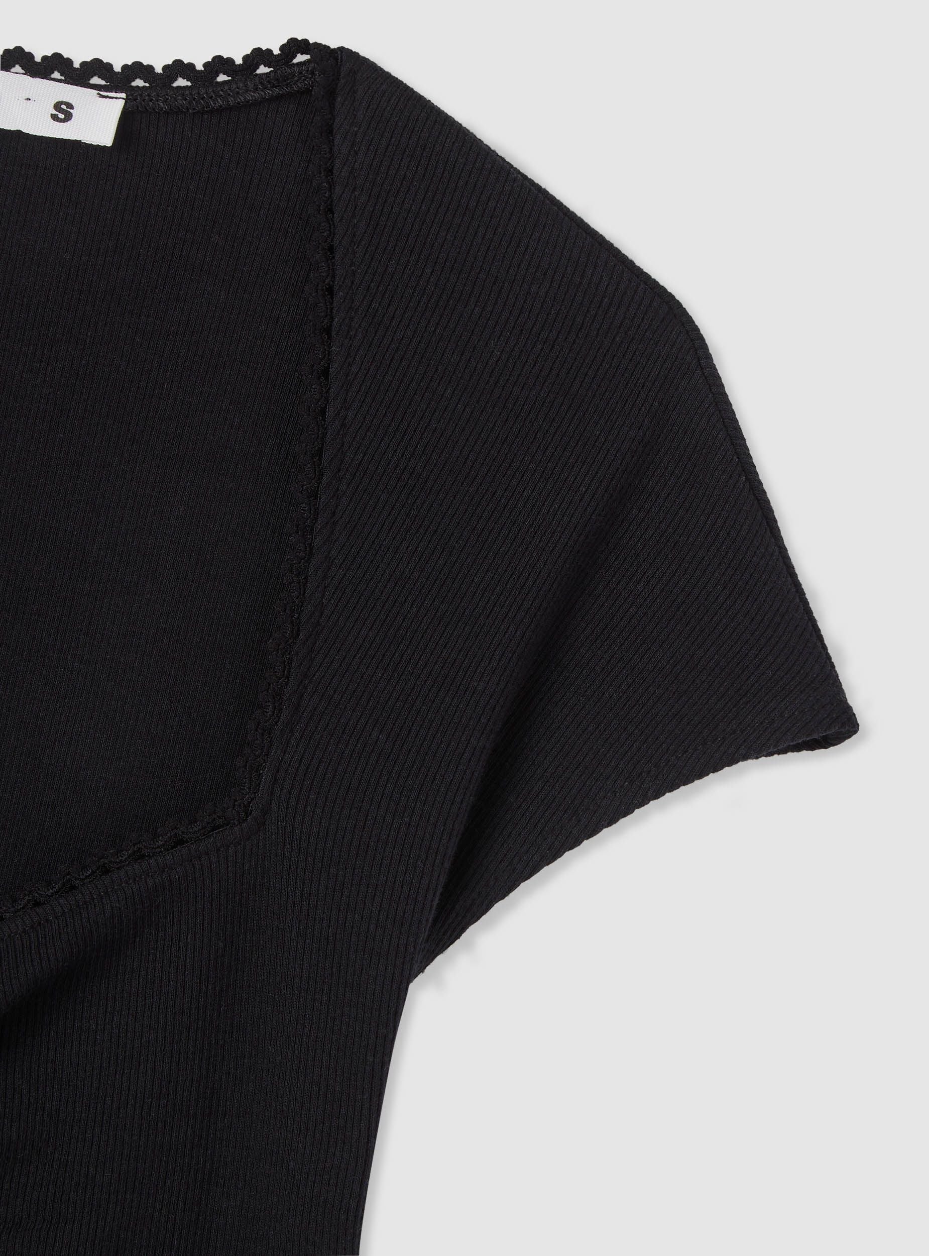 T-shirt crop con scollo a cuore e arricciatura - Image 6
