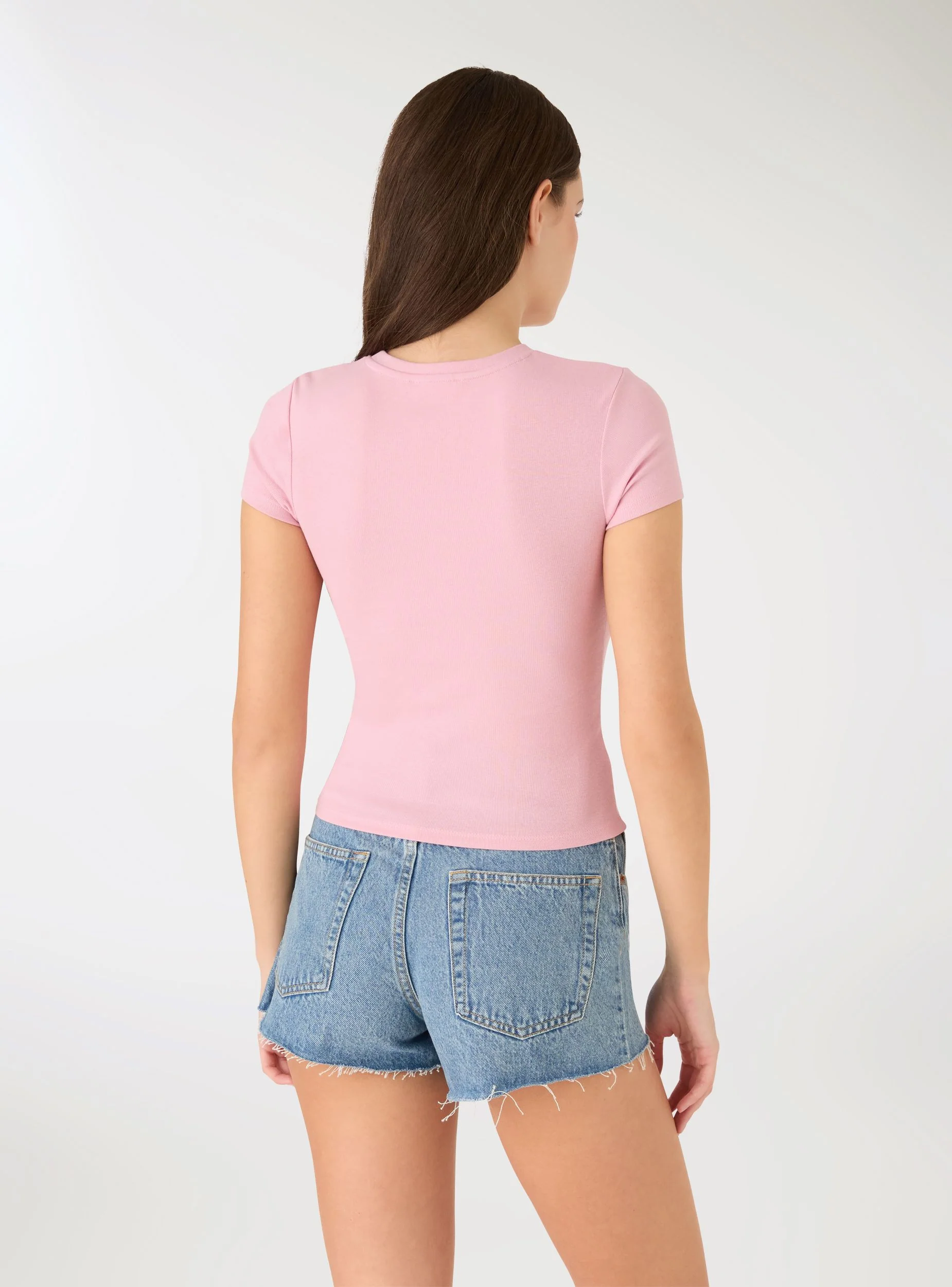 T-shirt crop con scritta ricamo - Image 4