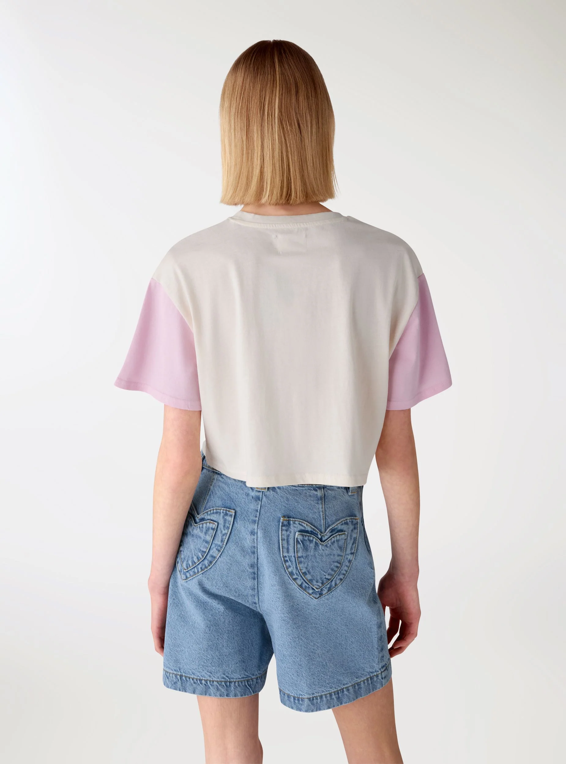 T-shirt crop con stampa college TRNPOPLAB - Image 4