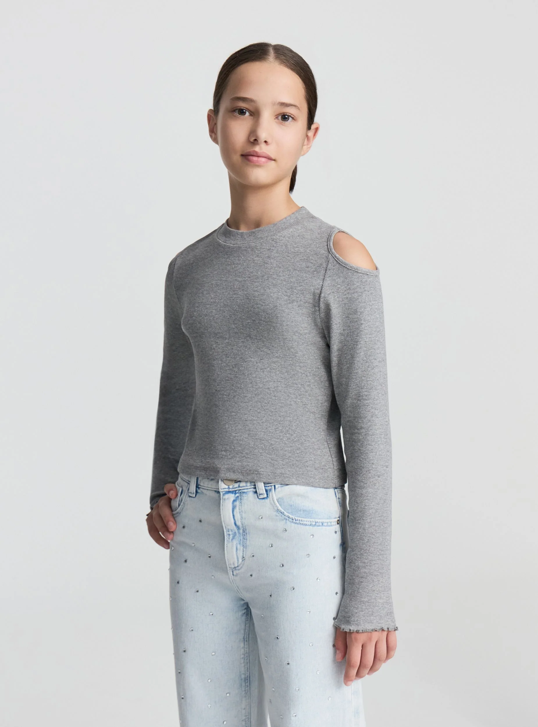 T-shirt crop cut-out sulle spalle - Image 3