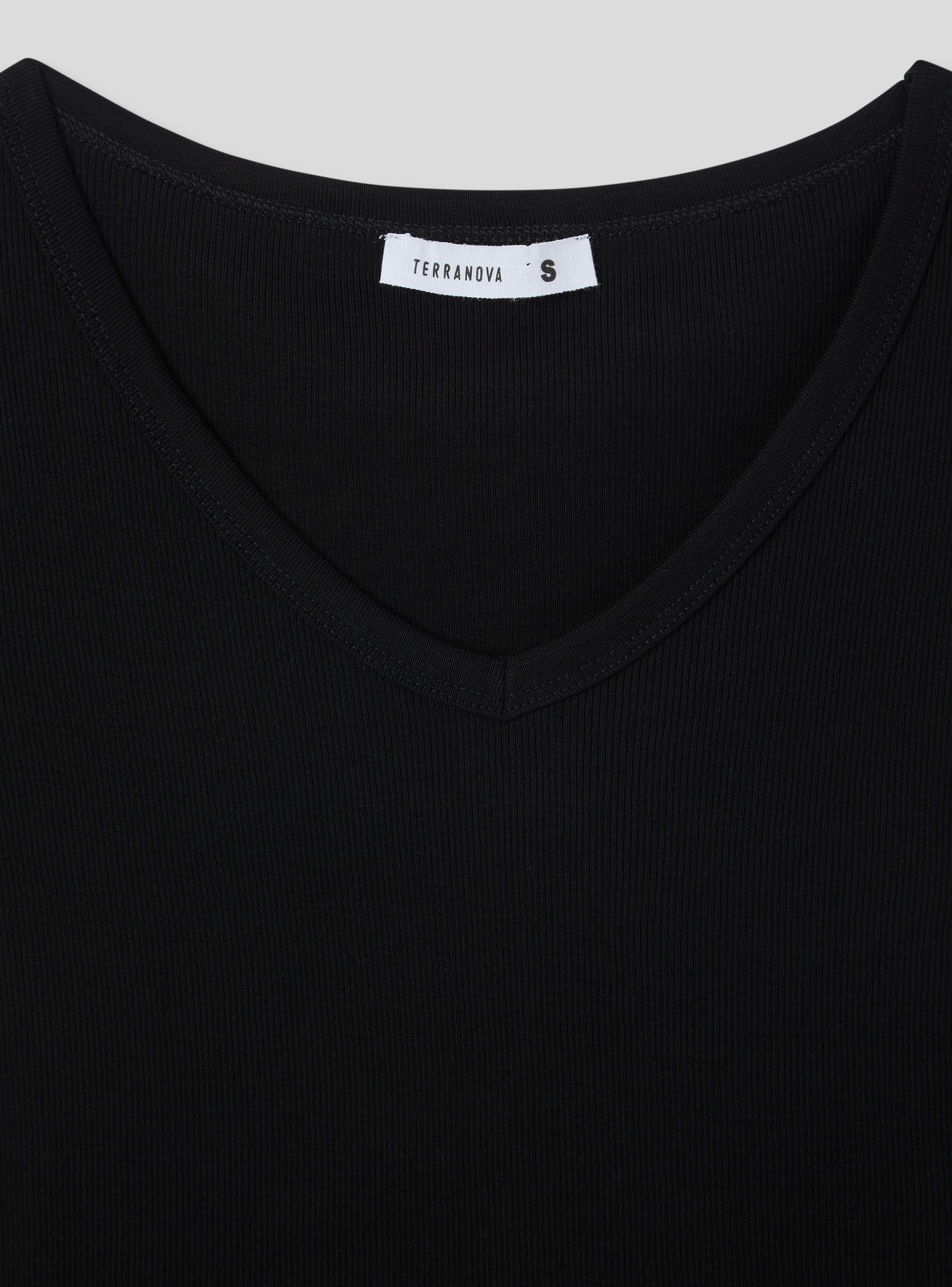 T-shirt crop tinta unita con scollo a v - Image 6