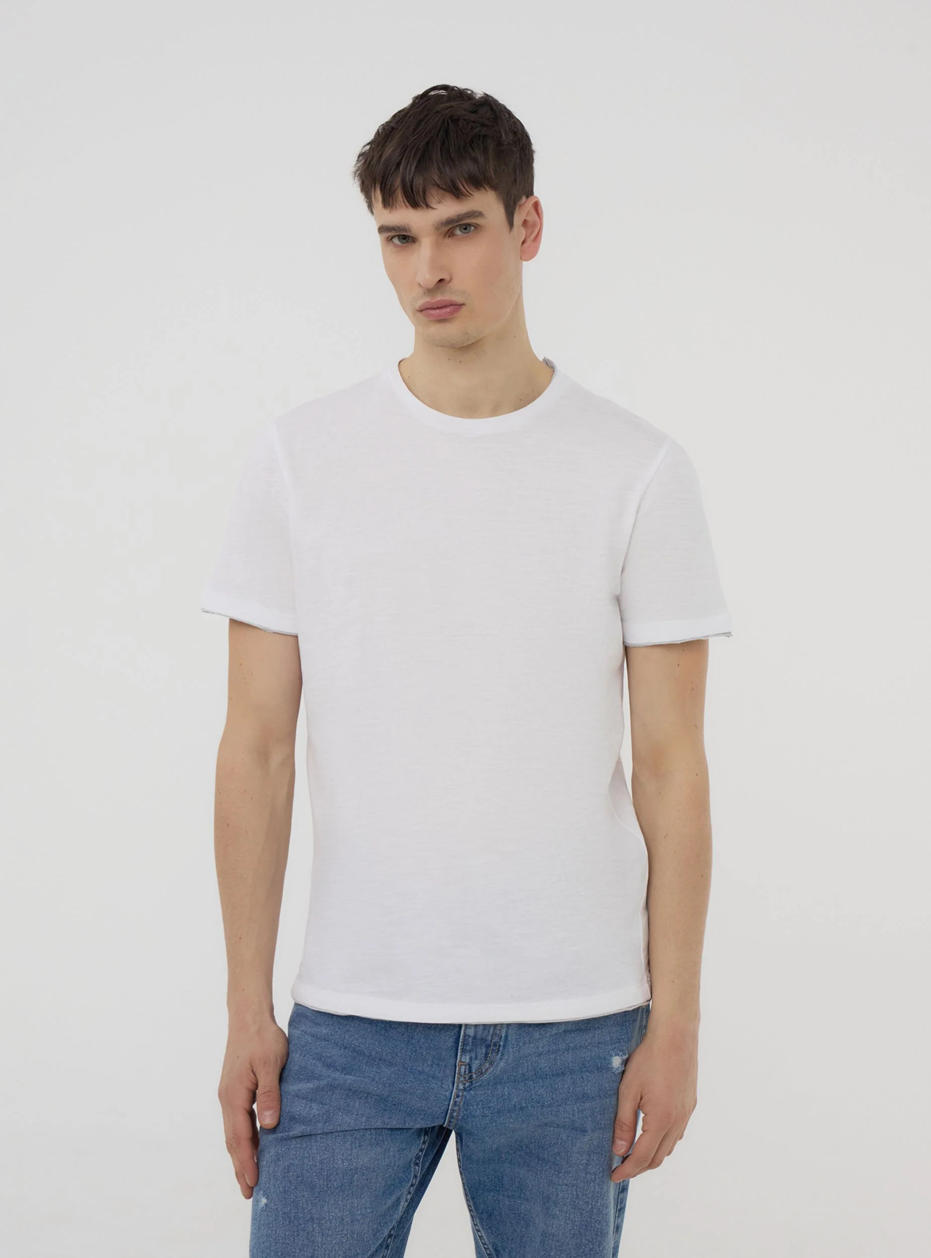 T-shirt doppiata tinta unita - Image 2