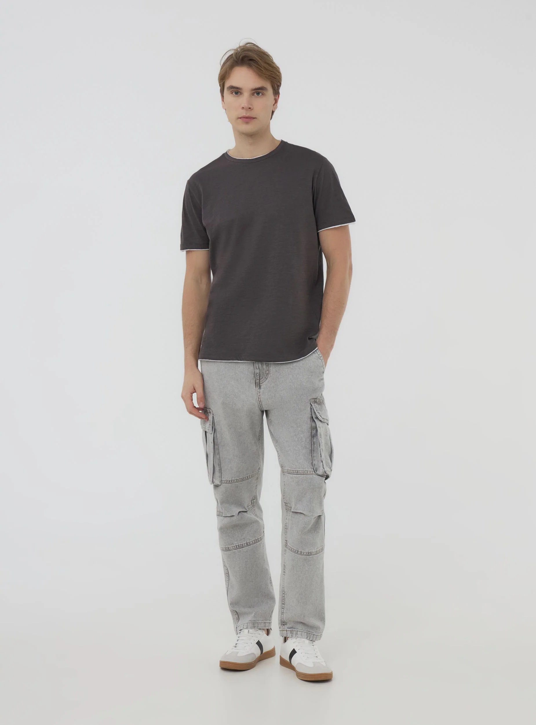 T-shirt doppiata tinta unita - Image 2