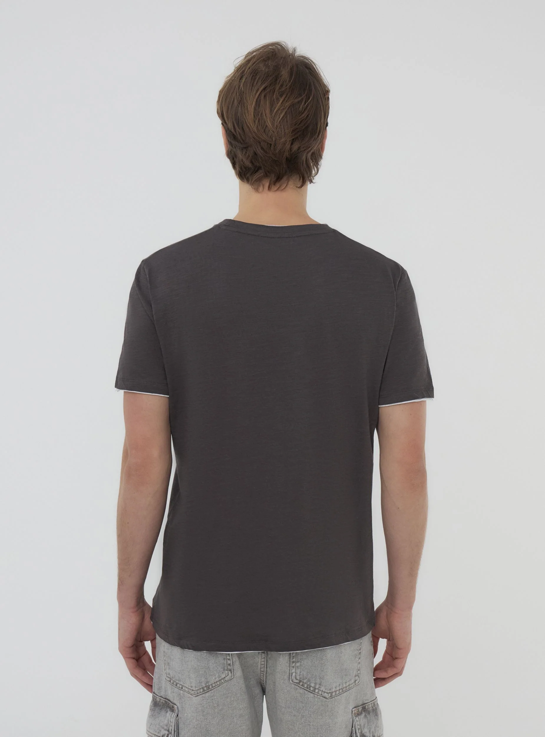 T-shirt doppiata tinta unita - Image 3