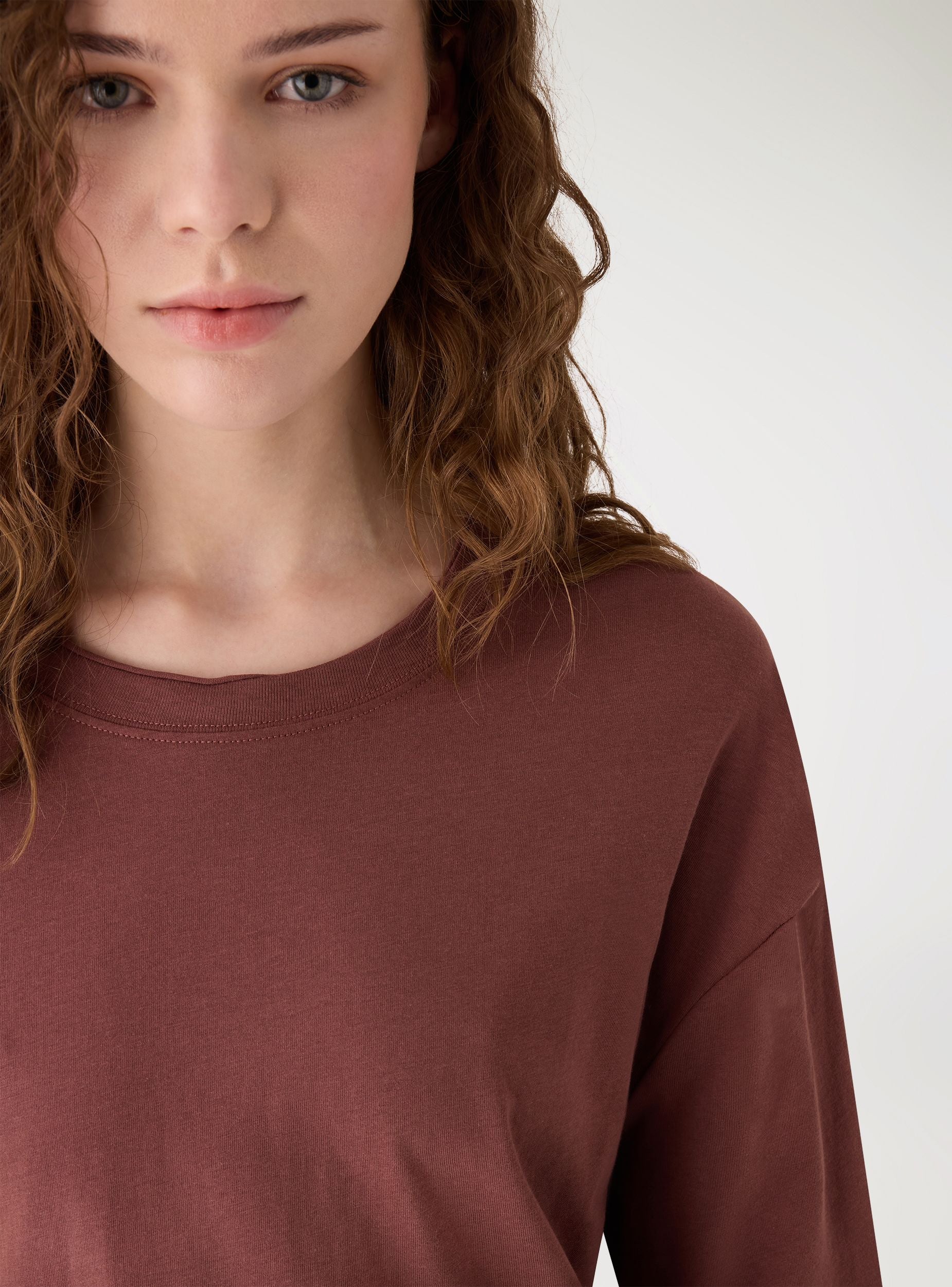 T-shirt effetto doppio strato - Image 4