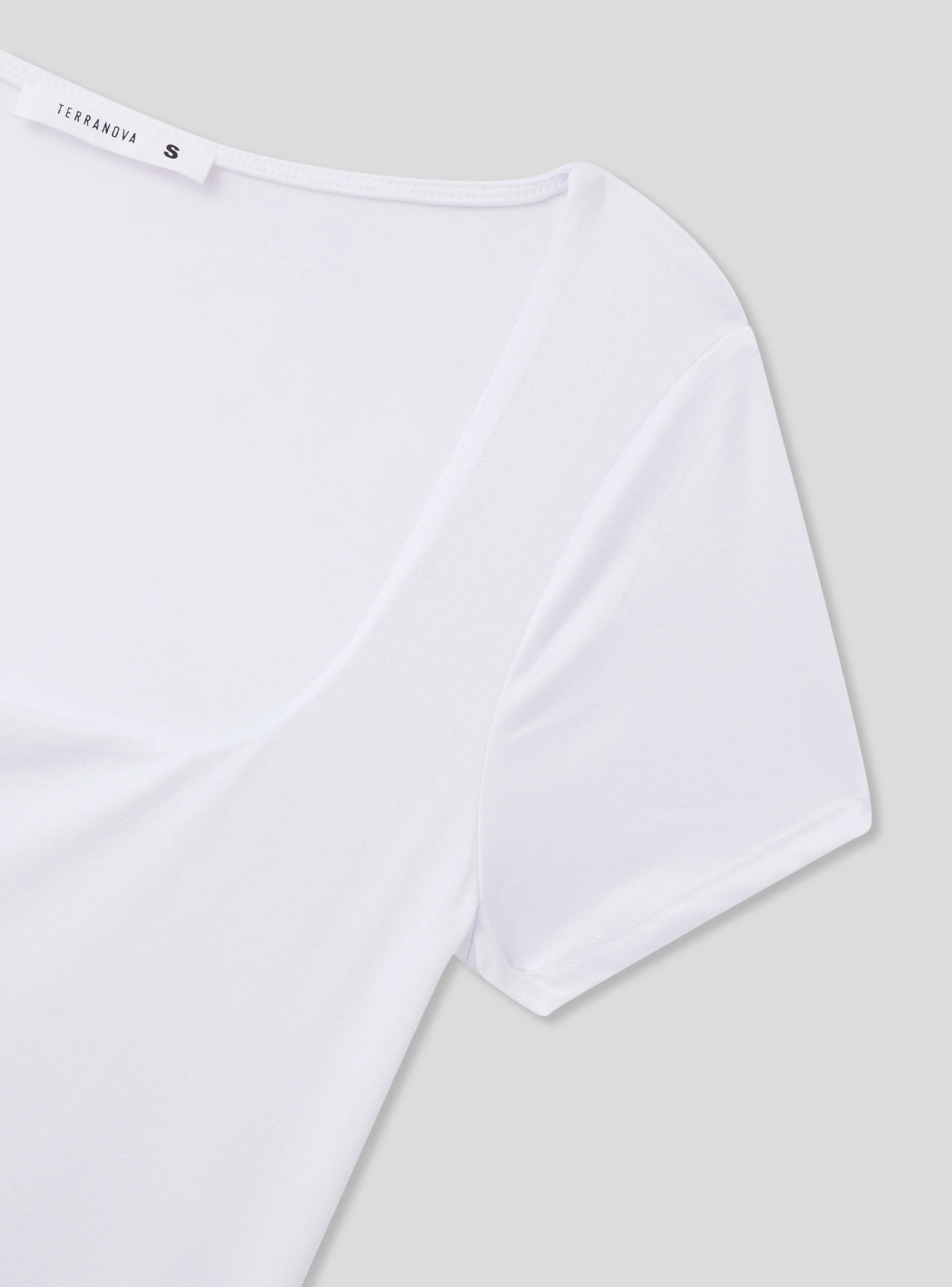 T-shirt elasticizzata con scollo ampio - Image 4