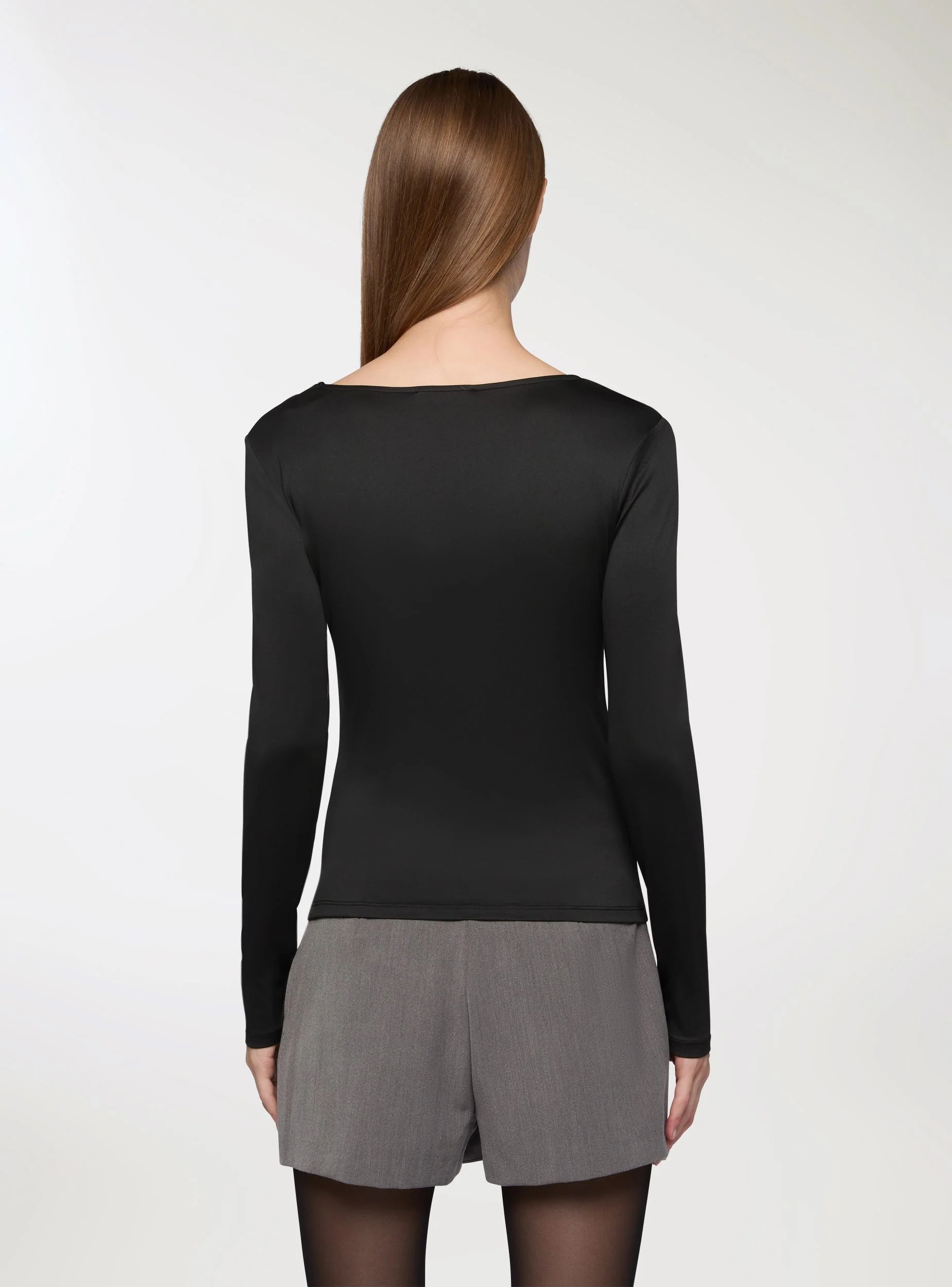 T-shirt elasticizzata scollo tondo - Image 2