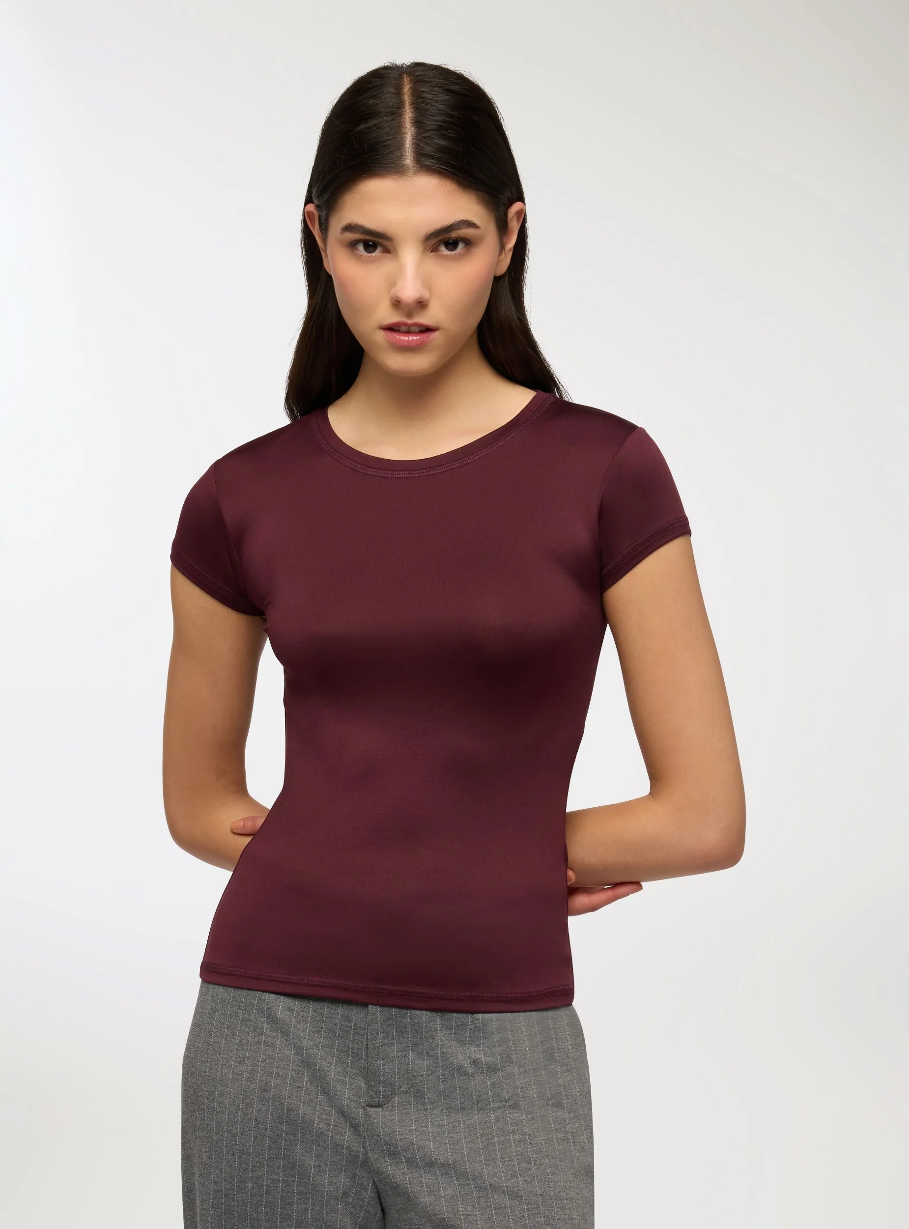 T-shirt elasticizzata tinta unita - Image 4
