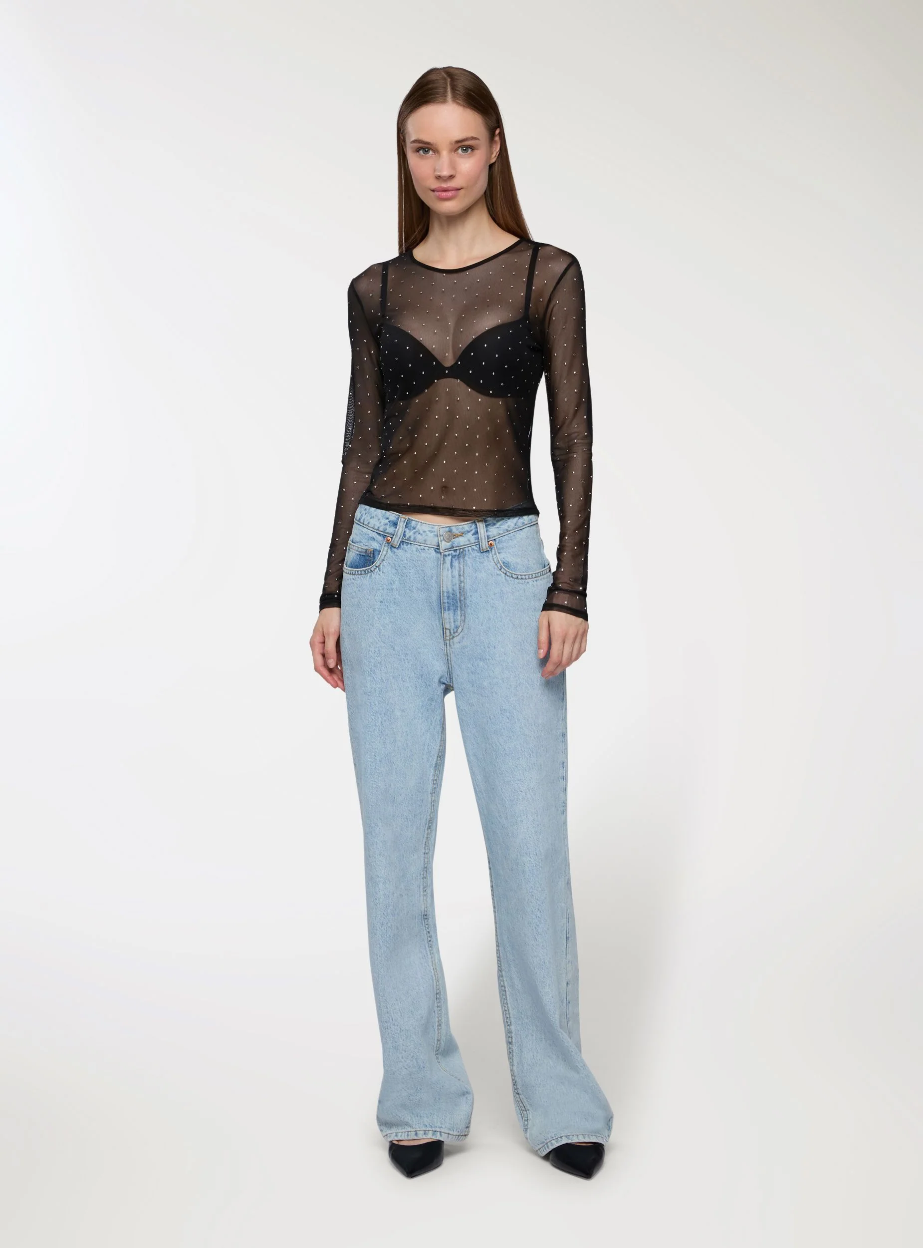 T-shirt in tulle con borchie - Image 4