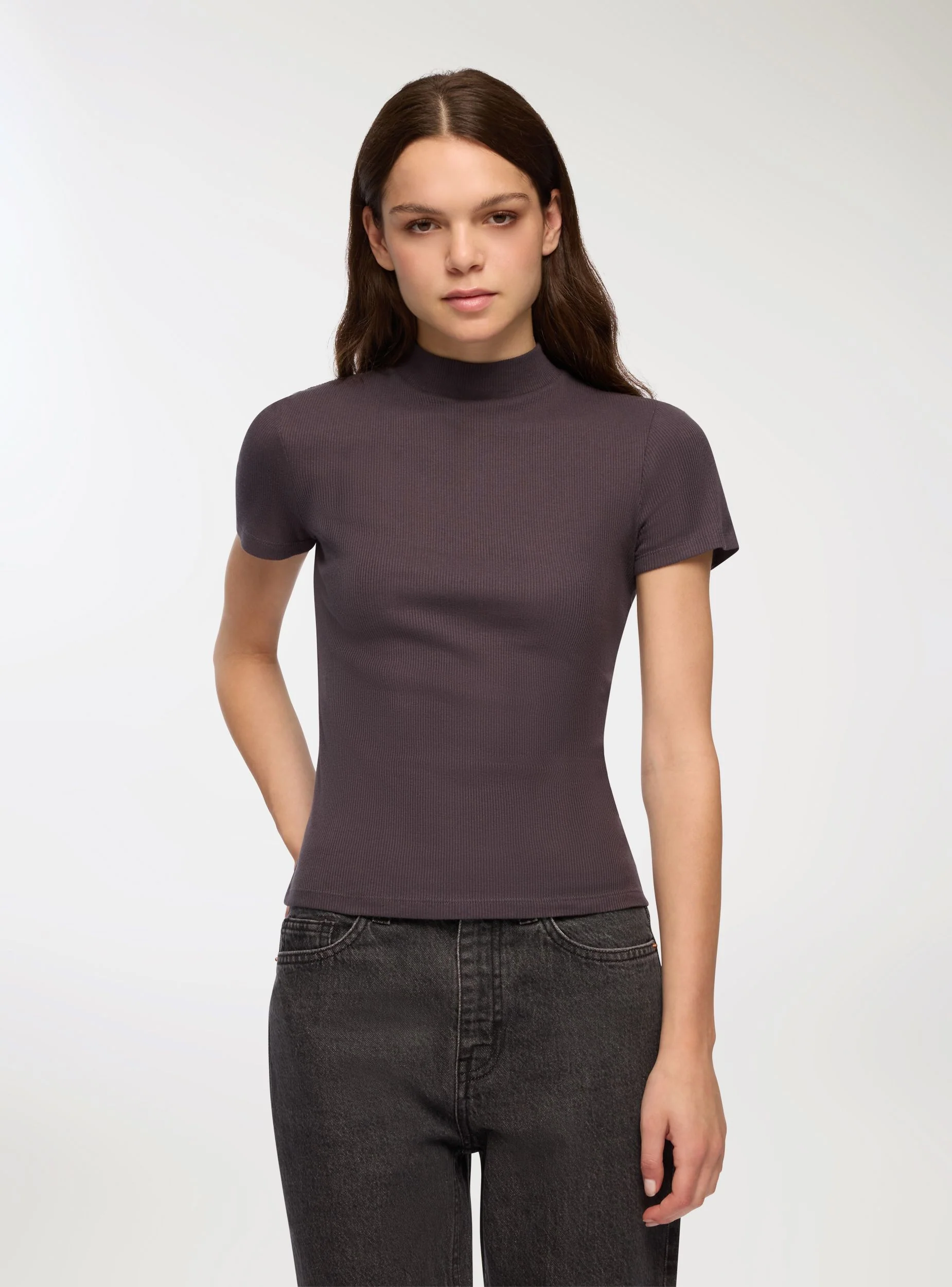 T-shirt lupetto a costine - Image 3