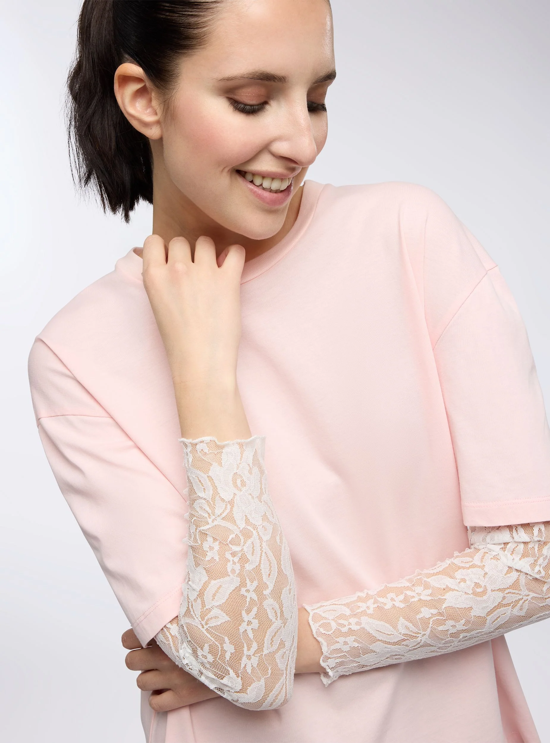 T-shirt maniche lunghe in pizzo - Image 4
