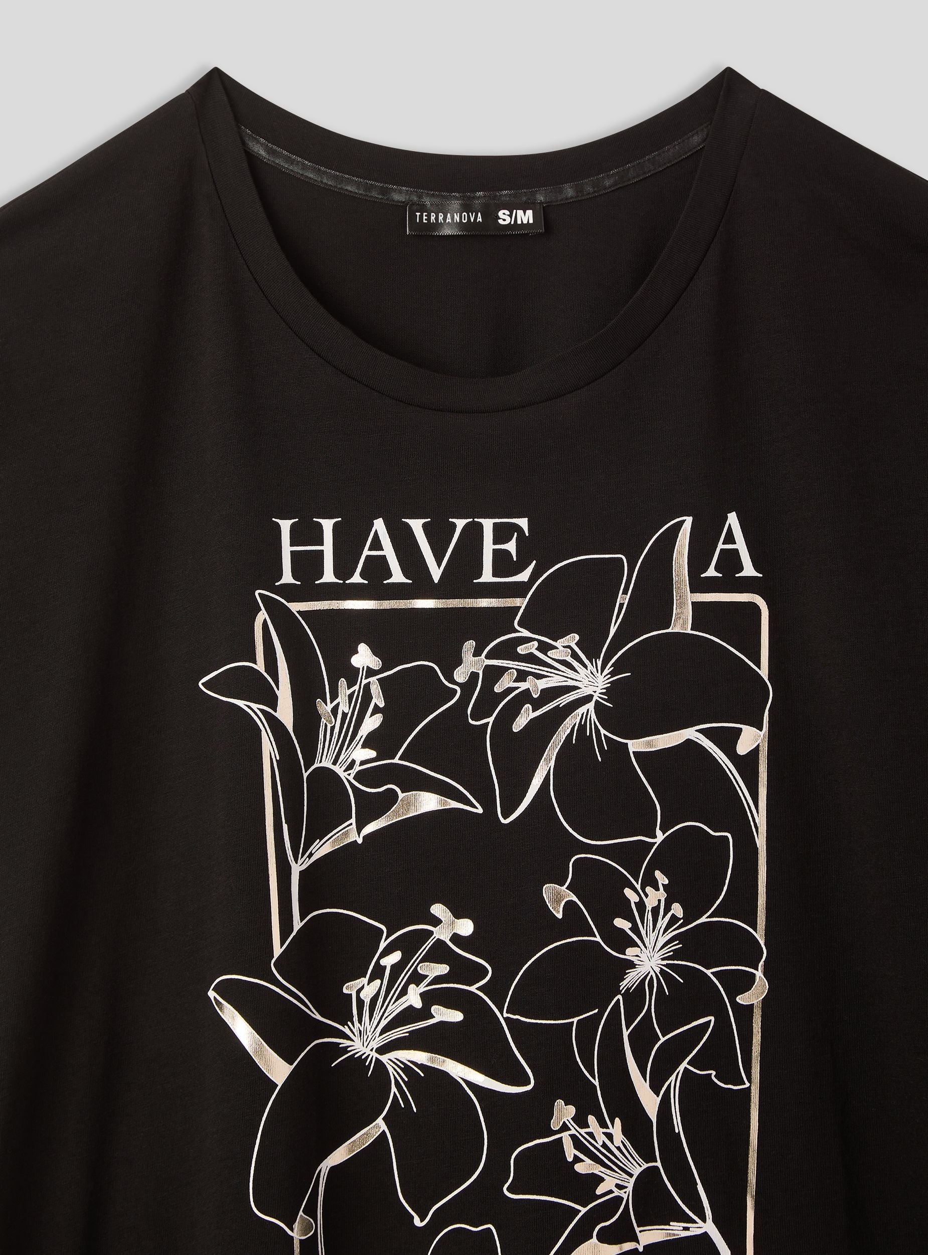 T-shirt maxi del pigiama con scritta e fiori - Image 6