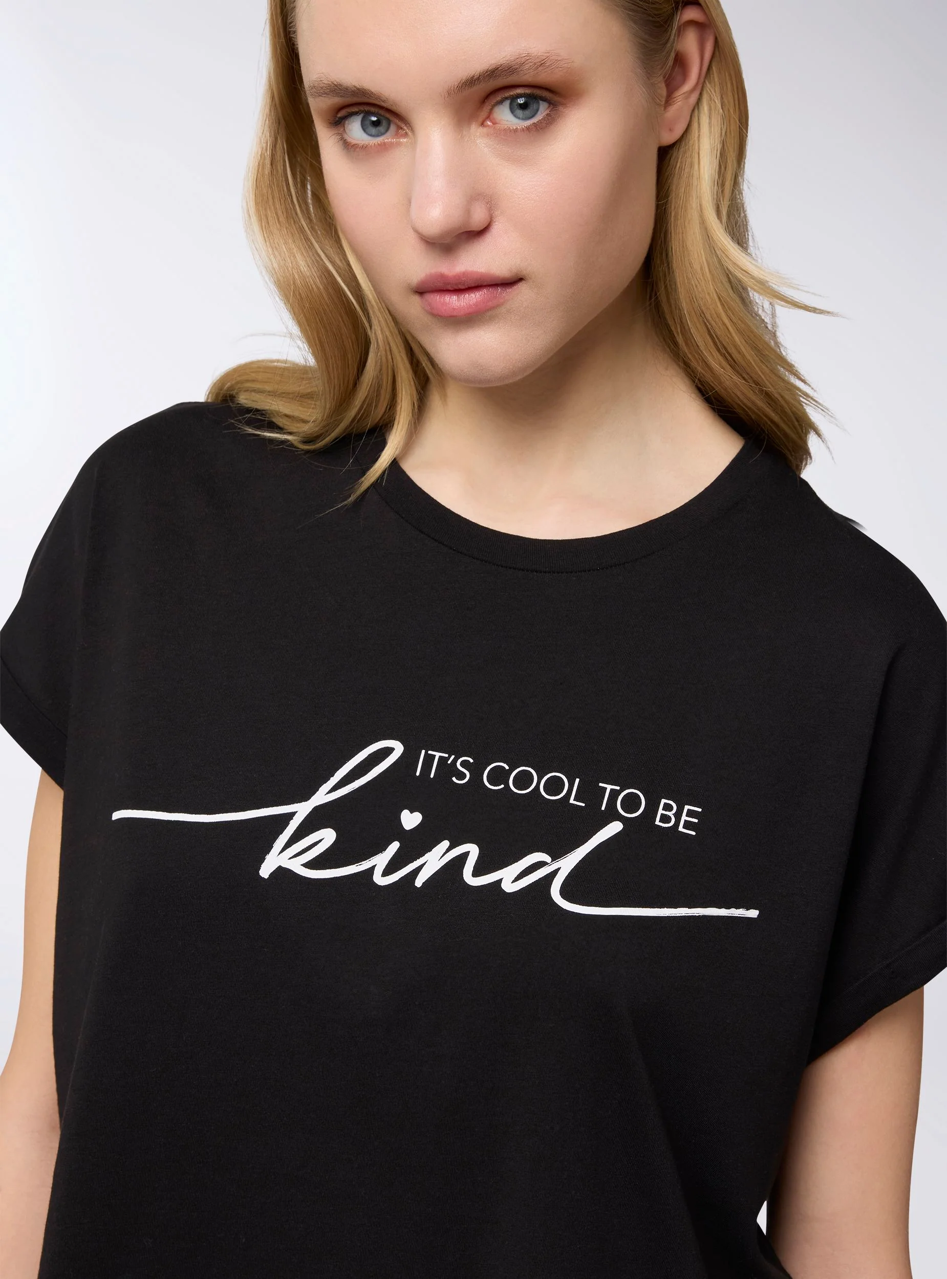 T-shirt maxi del pigiama stondata con scritta - Image 4